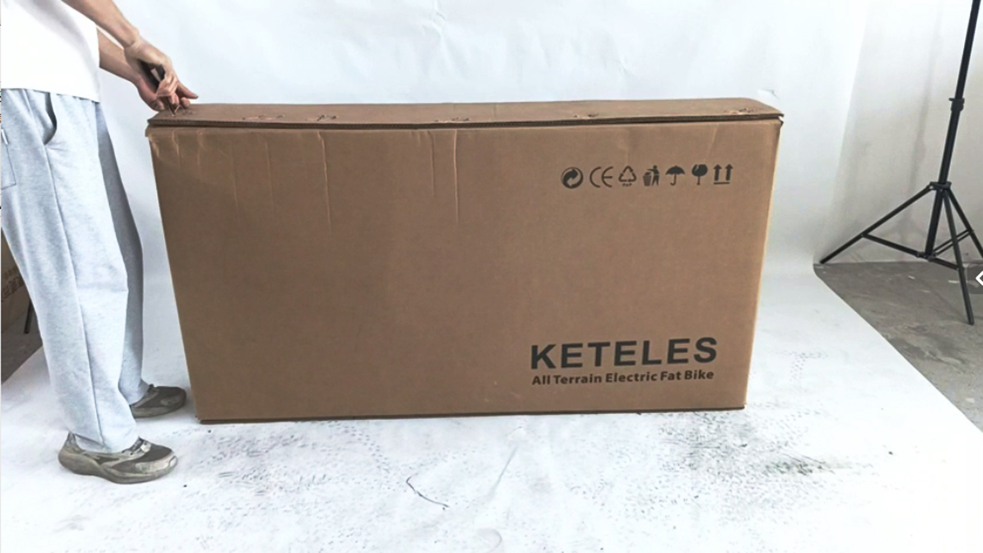 thumbnail video image 2 of KETELES Electric Bike for Adults, Peak 4000W Dual Motor Ebike，26" Fat Tire Electric Mountain Bike,  48V 23AH Removable Battery UL 2849., 2 of 9