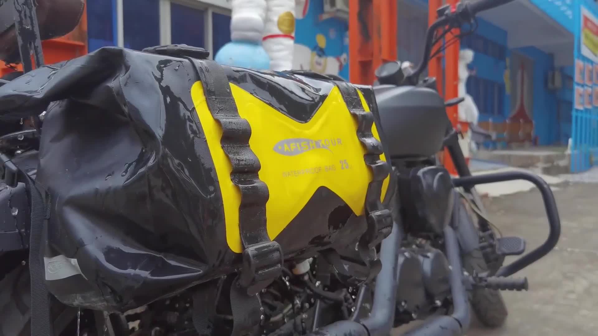 thumbnail video image 2 of AFISHTOUR Motorcycle Saddlebags, 50L Detachable Waterproof Motorcycle Luggage Bag for Scooter, Honda, Suzuki, Yamaha (Yellow, 2 Pack), 2 of 8