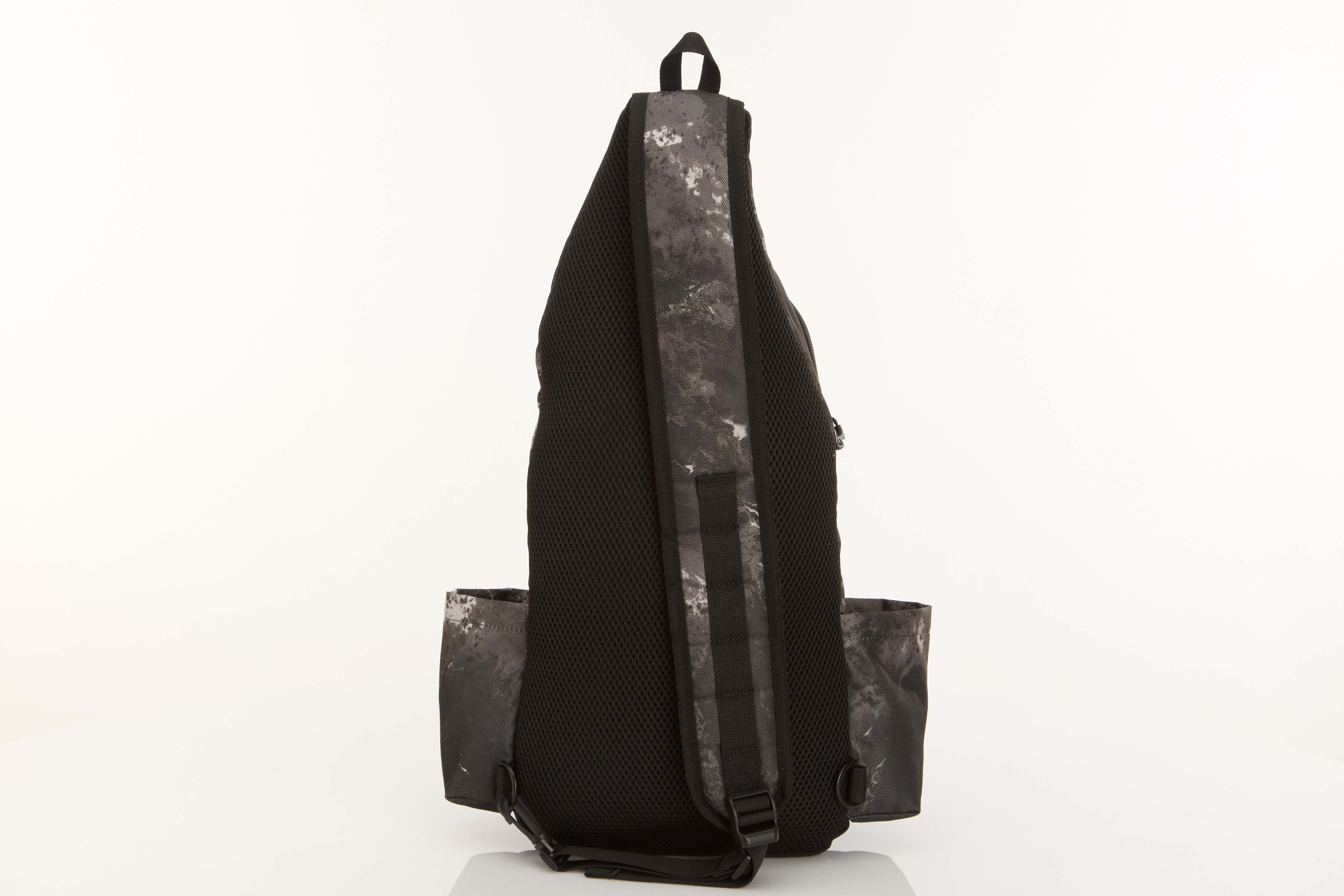 Realtree Tackle Sling Midnight with 3600 Utility Box, Adjustable