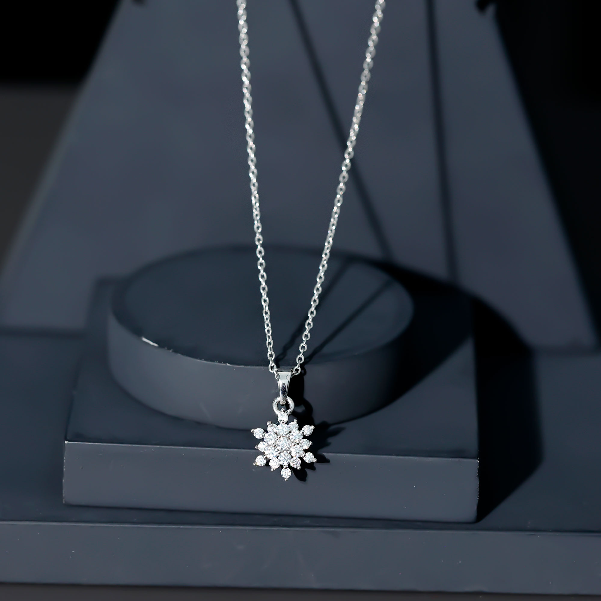thumbnail video image 2 of Rosec Jewels Lab Grown Diamond Cluster Flower Pendant with Chain (EF-VS Quality) - Ready to Gift for Anniversary, 18K Yellow Gold, 2 of 8