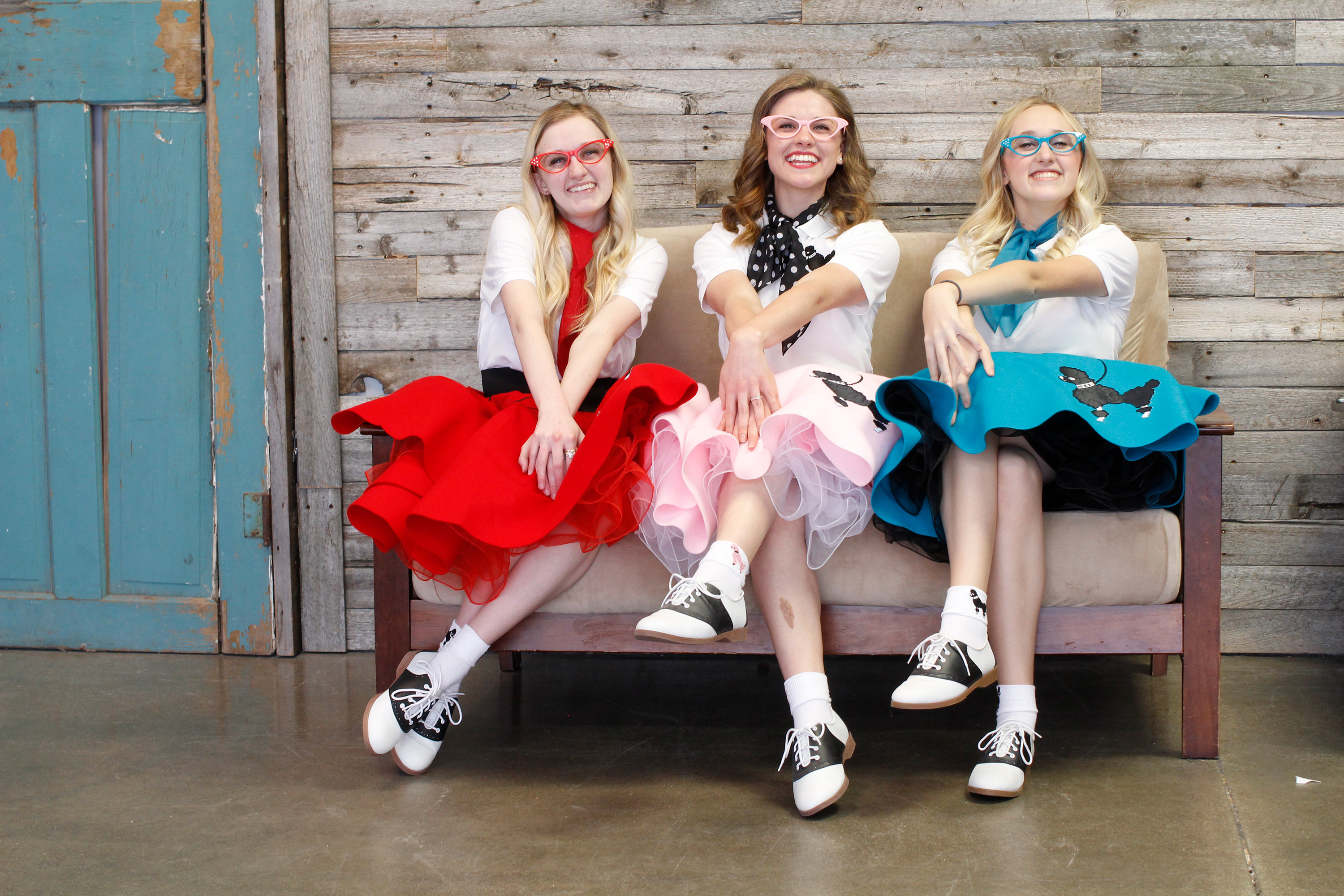 thumbnail video image 2 of Hip Hop 50s Shop 1950s Adult 7 Piece Costume Set Poodle Skirt, Petticoat, Polo Shirt with Accessories (Small Teal), 2 of 7