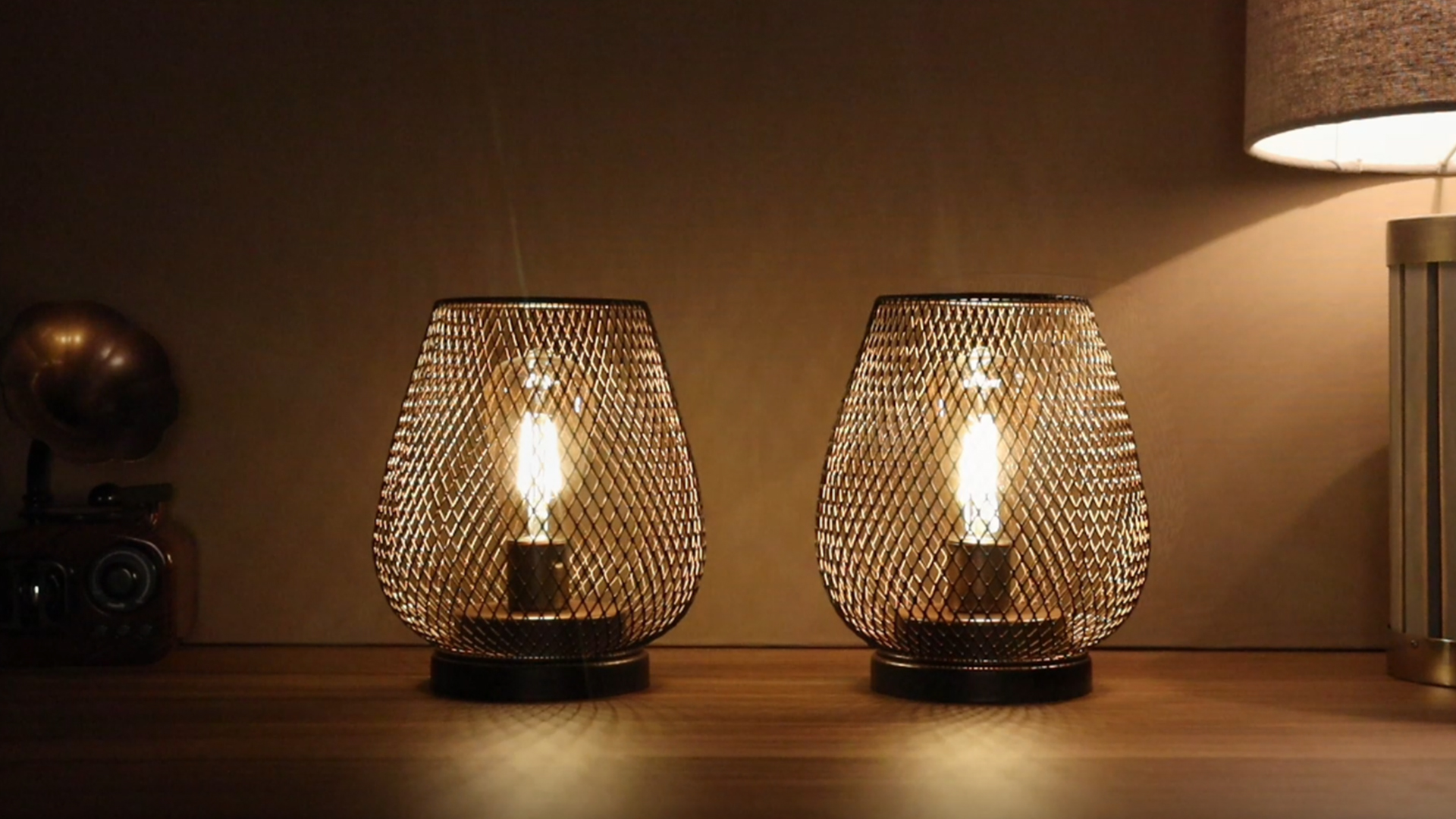 thumbnail video image 2 of Set of 2 Medium Battery Powered Outdoor lantern, Cordless Metal Lamp with LED Edison Bulb (Bronze), 2 of 10