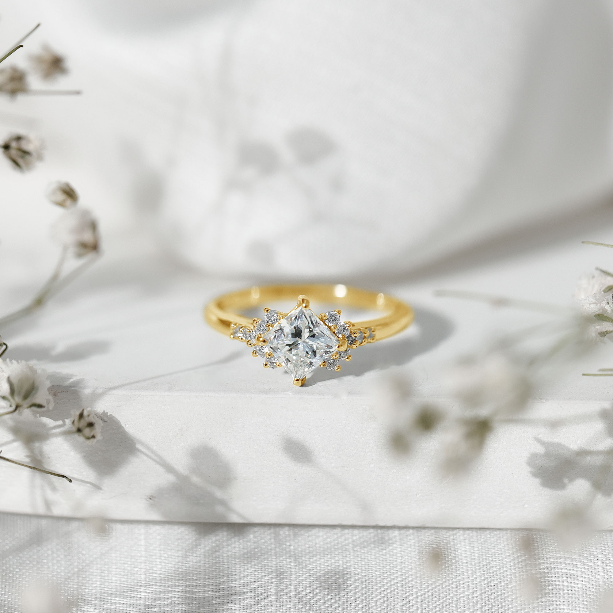 thumbnail video image 2 of Rosec Jewels Moissanite Princess Cut Engagement Ring for Women - 5 mm - D-VS1 Quality Certified, 925 Sterling Silver, US 4.00, 2 of 9