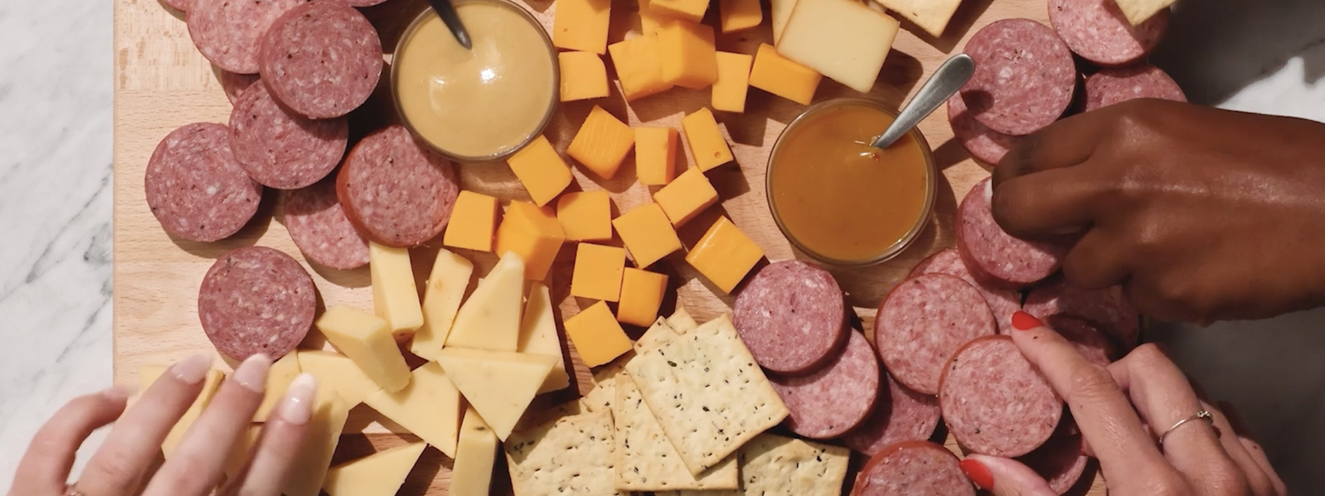 thumbnail video image 2 of Hickory Farms Signature Beef Summer Sa ge 7 oz - Pantry, Gourmet Meat, 2 of 12