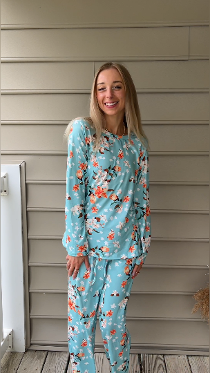 thumbnail video image 2 of Avidlove 2 Pack Women Pajama Set Soft Long Sleeve Print Top and Pajama Bottoms Sleepwear Pjs Cozy Loungwear with Pockets S-XXL, 2 of 7