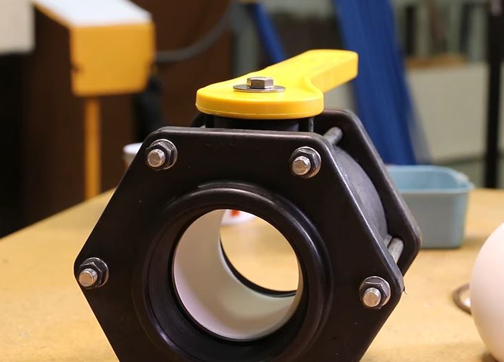 thumbnail video image 2 of Barndoor Ag Banjo V050 Polypropylene Ball Valve, Three Piece, Standard Port, 1/2" NPT Female, 2 of 2