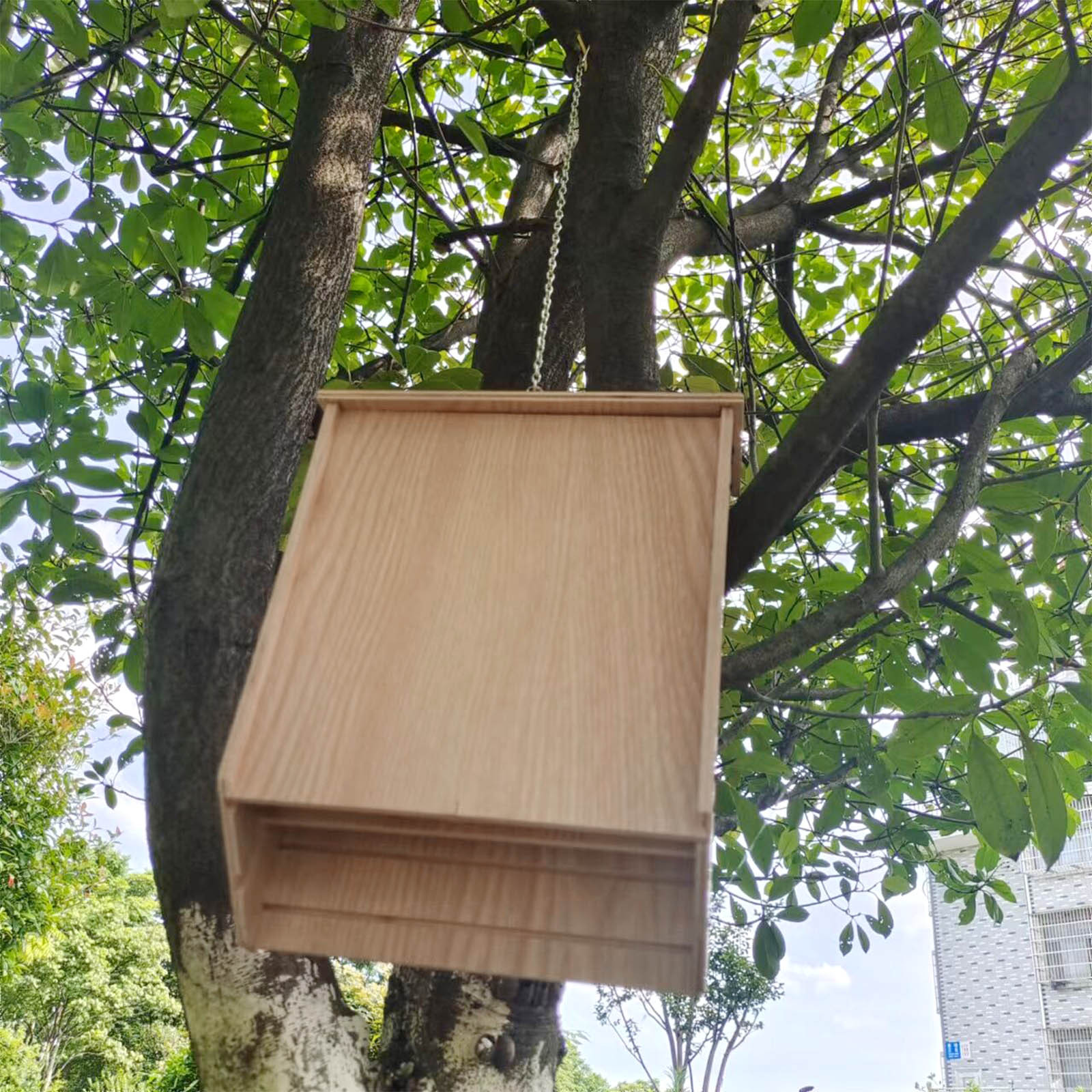 thumbnail video image 2 of Bat House for Outdoor Large Bat Box for Outside Bat House Kit Weatherproof Wooden Bat Shelter Easy to Land and Roost, 9.45 x 7.48 x 2.76in ,Wooden, 2 of 12