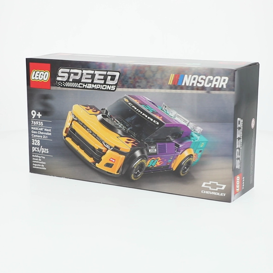 Free Shipping! LEGO NASCAR Speed Champions Chevrolet Camaro ZL1