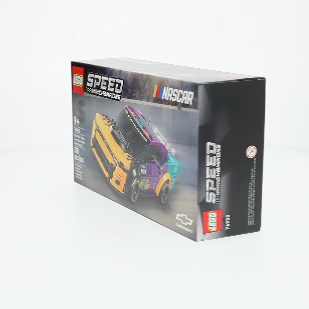 Free Shipping! LEGO NASCAR Speed Champions Chevrolet Camaro ZL1