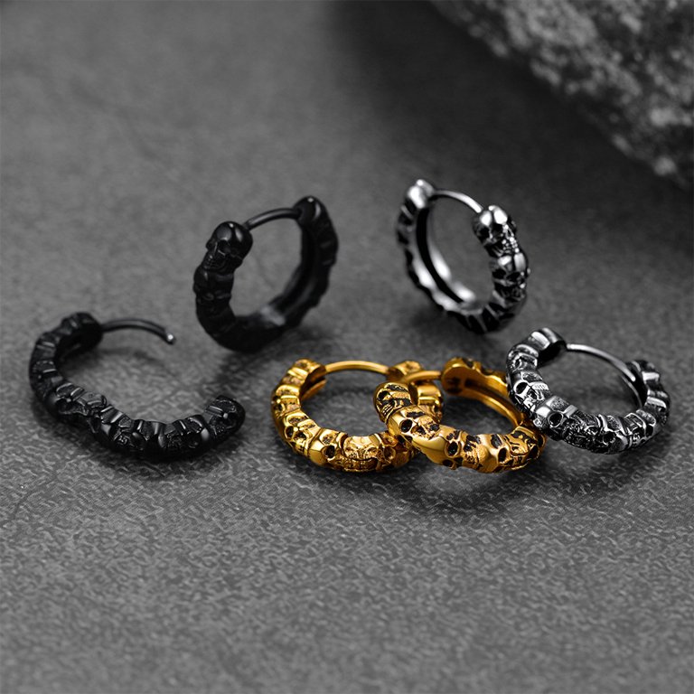 Black Earrings Silvora Black Round Stud Earrings With Shiny AAA