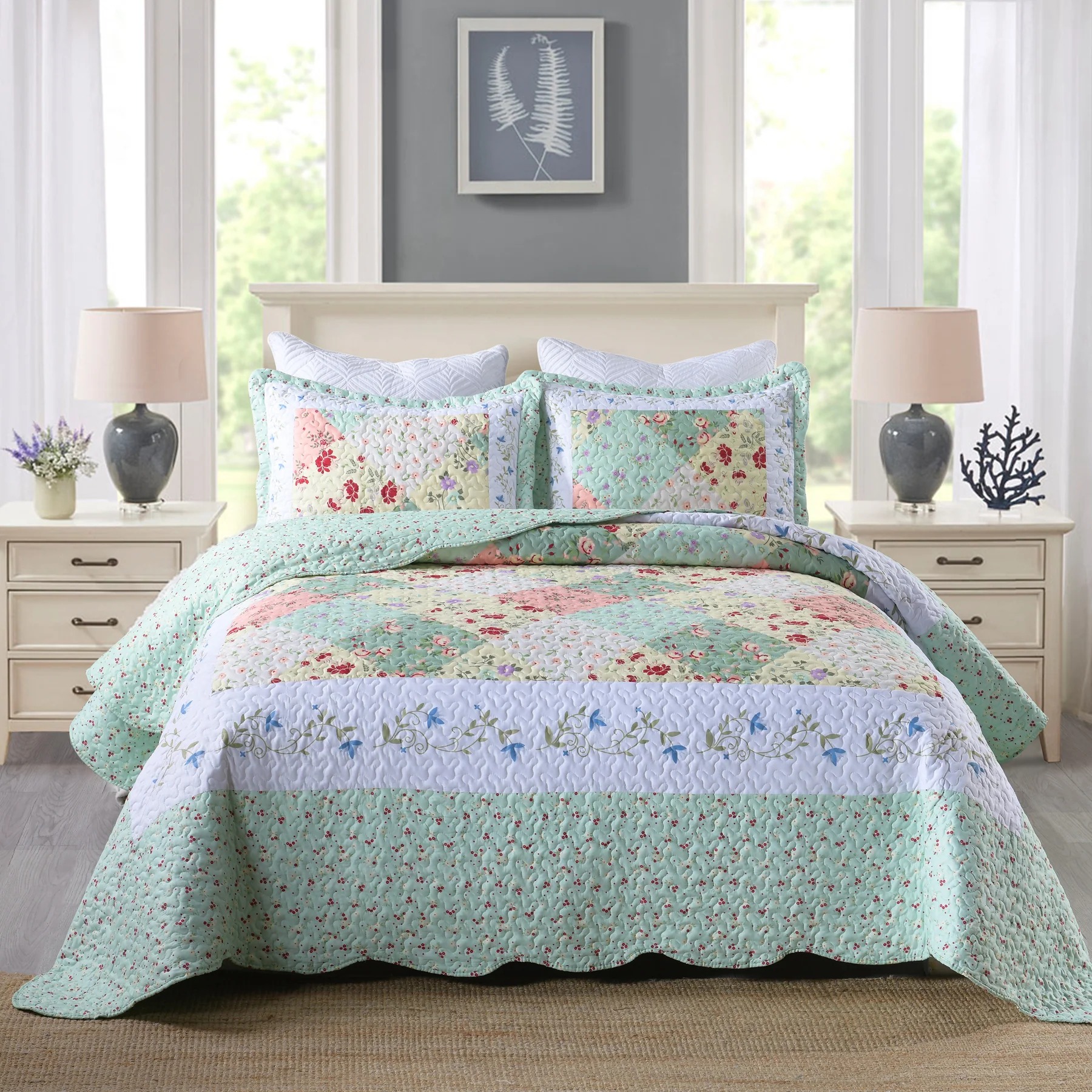 thumbnail video image 2 of MarCielo  3-piece Printed Lightweight Bedspread Set Queen, 2 of 6