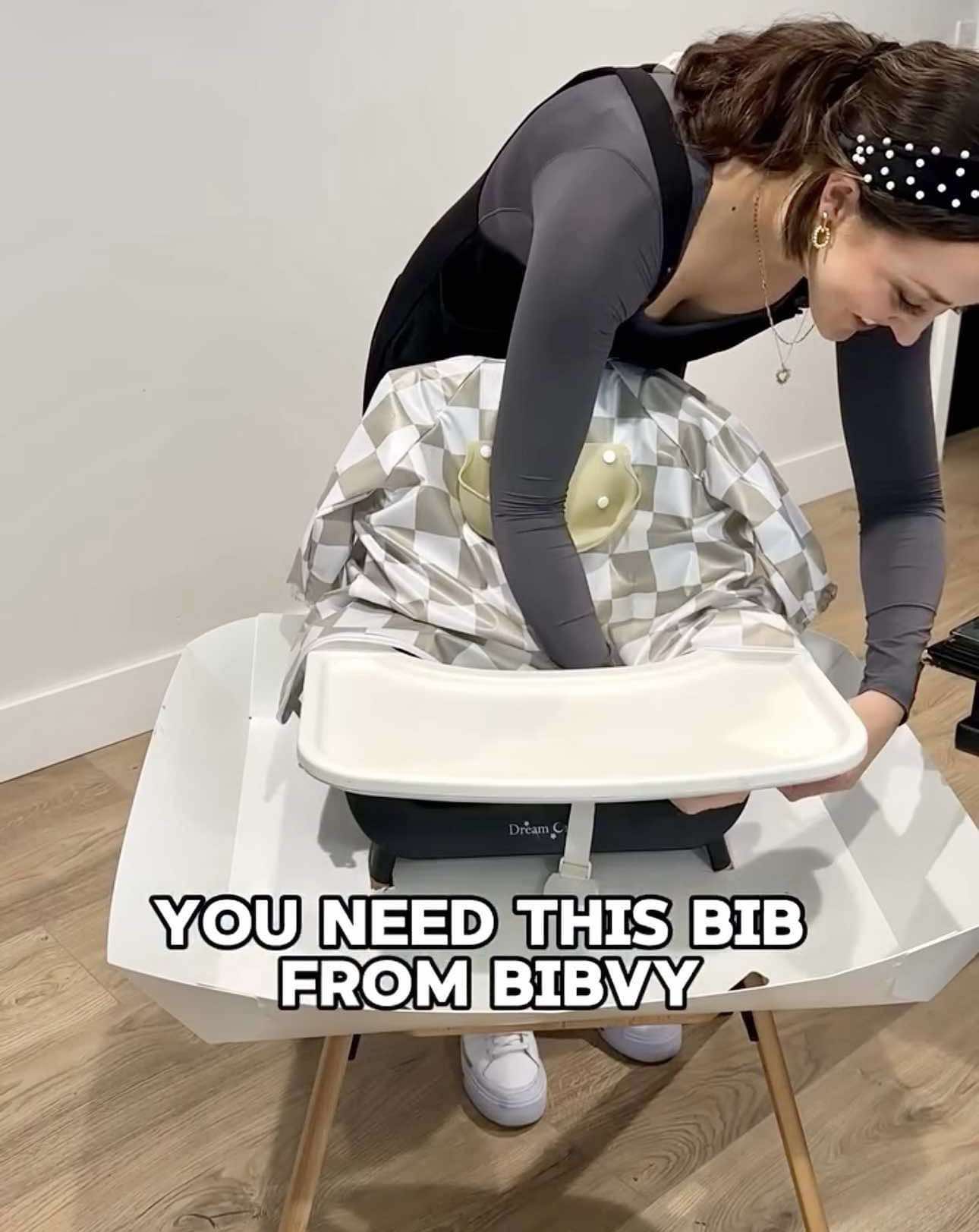 thumbnail video image 2 of Bibvy Mess Proof Baby Bibs, Toddler Feeding, Silicone Catcher, Chair Attaching, Waterproof, 6-36 Mos, 2 of 7