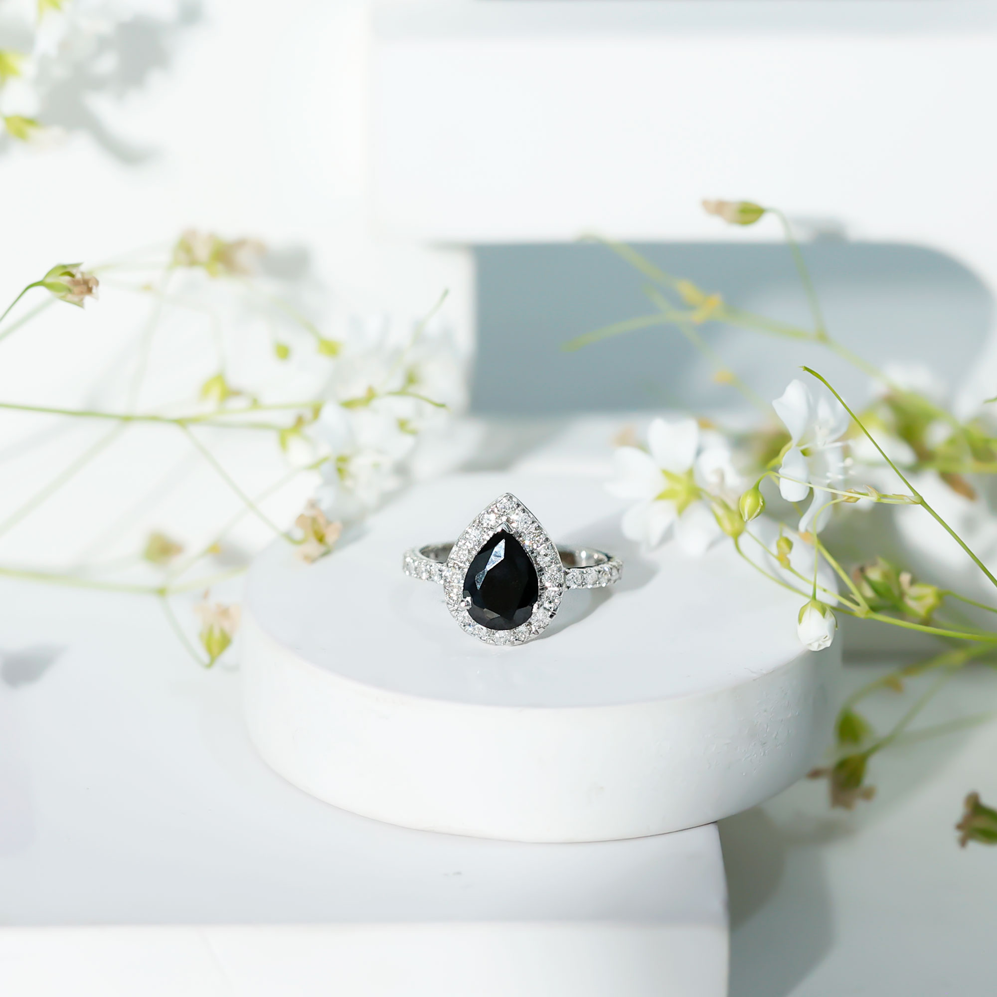 thumbnail video image 2 of Rosec Jewels Lab Grown Black Diamond Teardrop Engagement Ring - Black and White Diamond Ring (6X8 mm, AAAA Quality Certified), 10K White Gold, US 10.00, 2 of 8