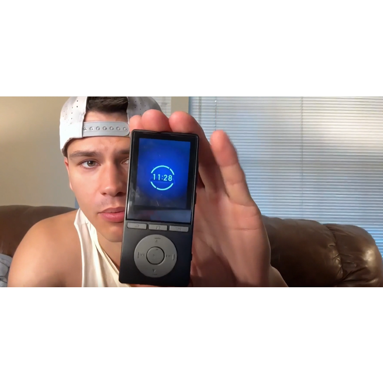 Aiandcc 64GB MP3 Player Bluetooth 5.3 HiFi Sound 2.4 Inch Screen