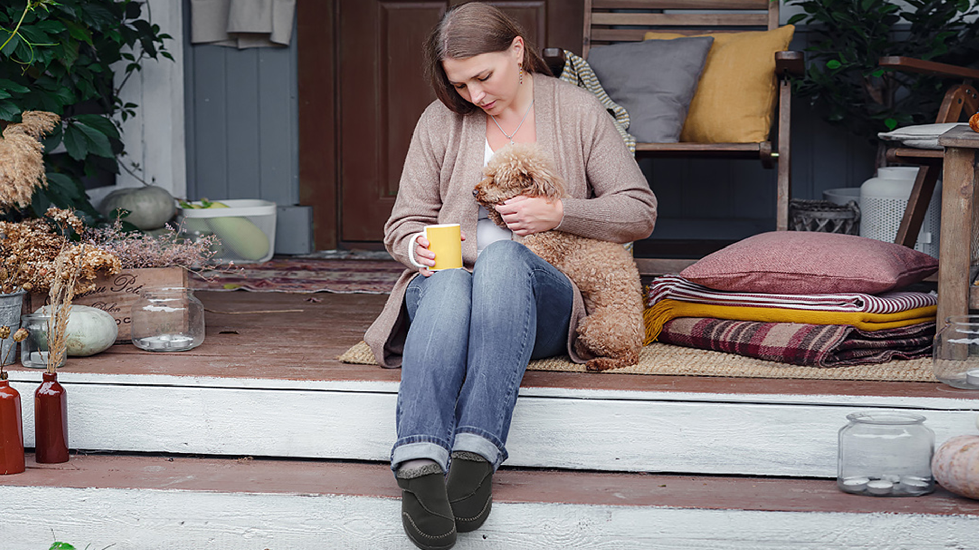 thumbnail video image 2 of Barerun Adjustable House Shoes for Arthritis & Swollen Feet with Memory Foam & Rubber Sole, 2 of 8