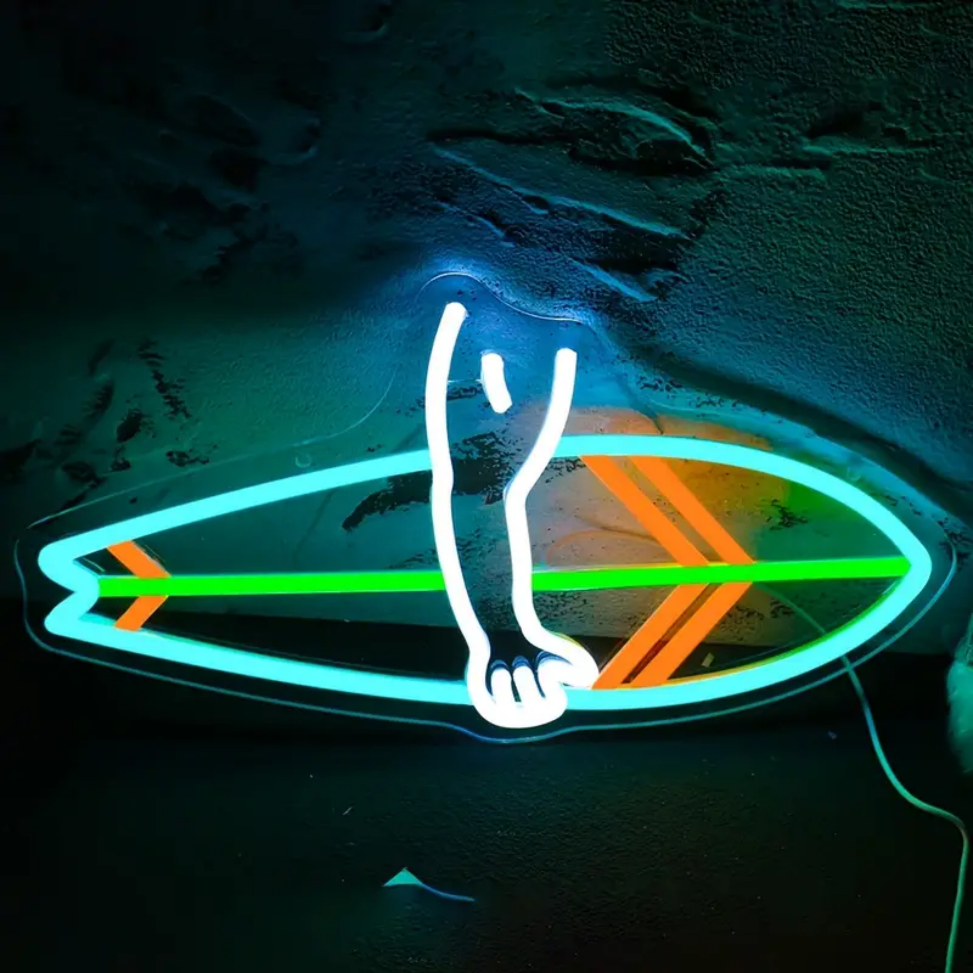 thumbnail video image 2 of UPONRAY Surfboard Neon Signs, 15.7"*7.8" Dimmable & USB-Powered LED Neon Light, Stylish Wall Decor for Home, Beach Bar, Natatorium, Swimming Pool, 2 of 9