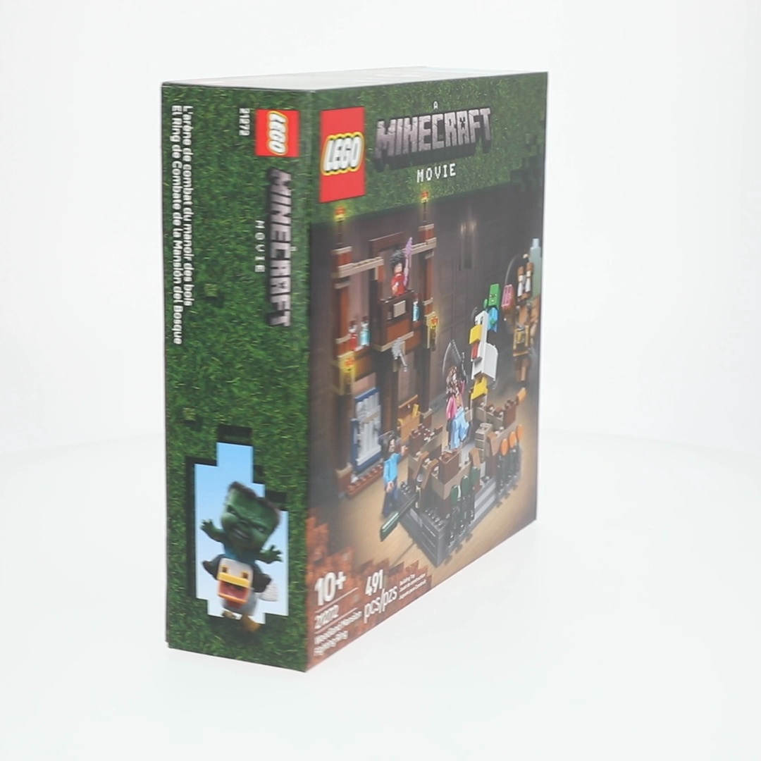LEGO Minecraft Woodland Mansion Fighting Ring, 21272, Includes