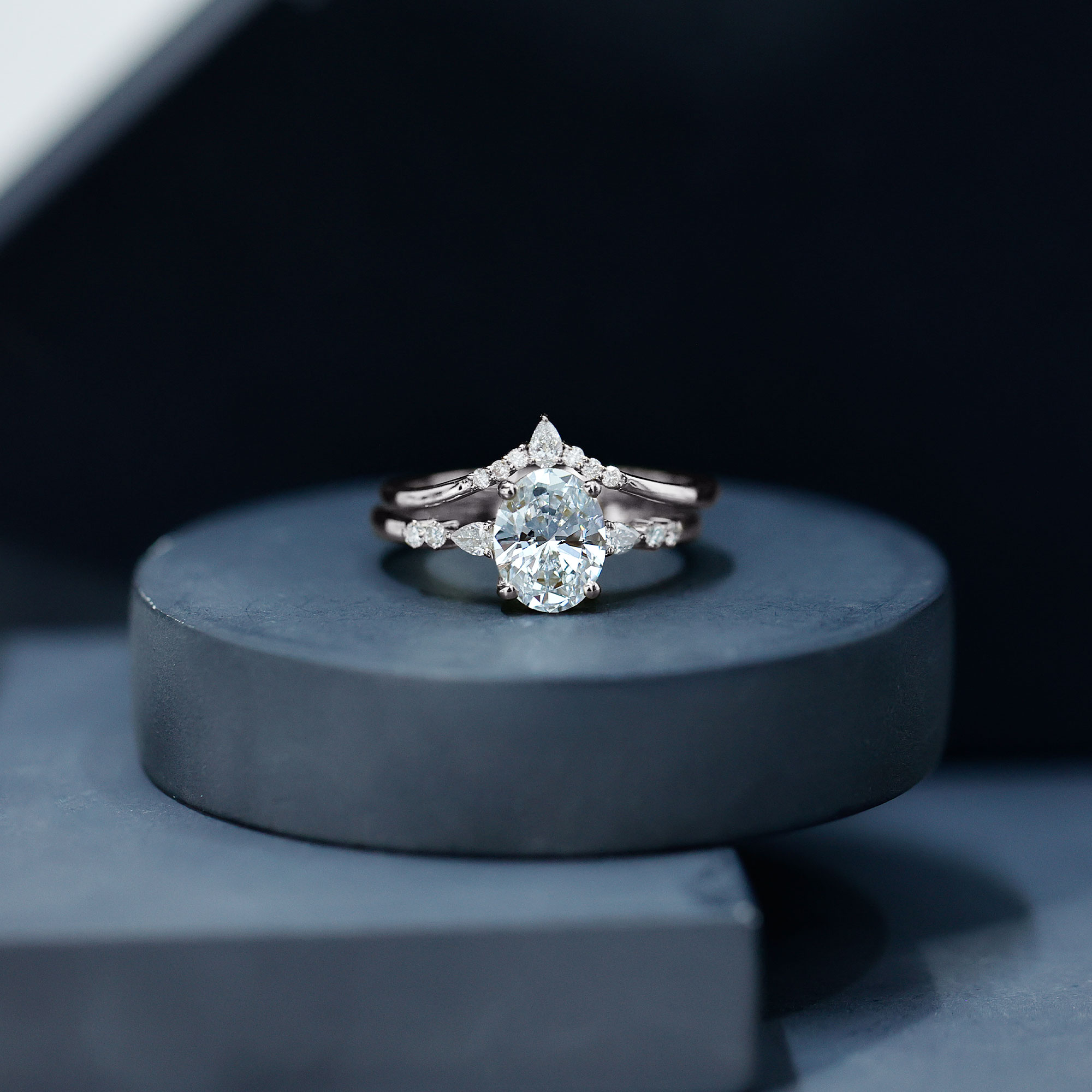 thumbnail video image 2 of Rosec Jewels Lab Grown Diamond Engagement Ring Set - 2ct Oval Engagement Ring with Enhancer - EF-VS Quality Certified, 10K White Gold, US 10.50, 2 of 8