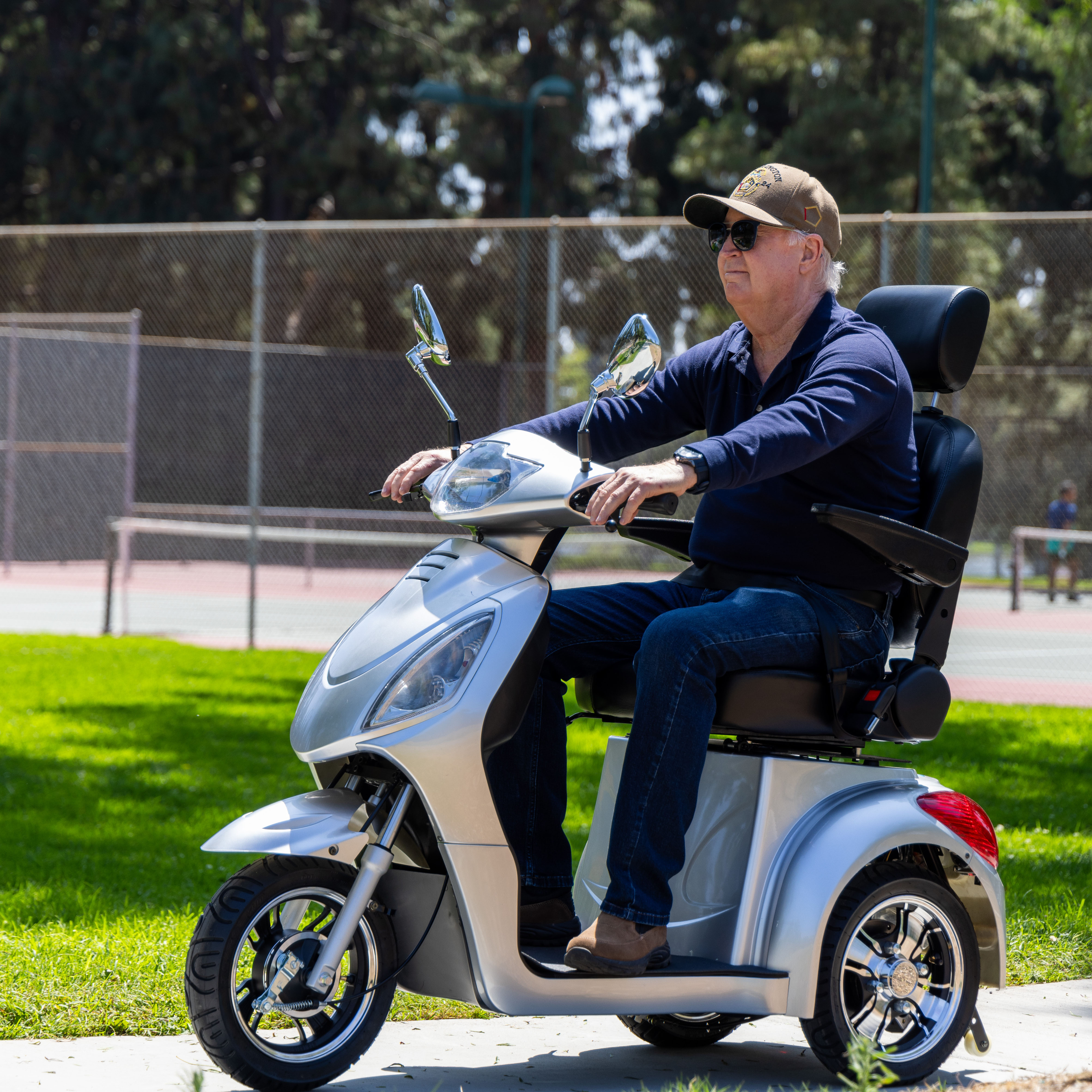 thumbnail video image 2 of QEASET 3 Wheels Mobility Scooter For Seniors, Adults, Handicapped, 2 of 7