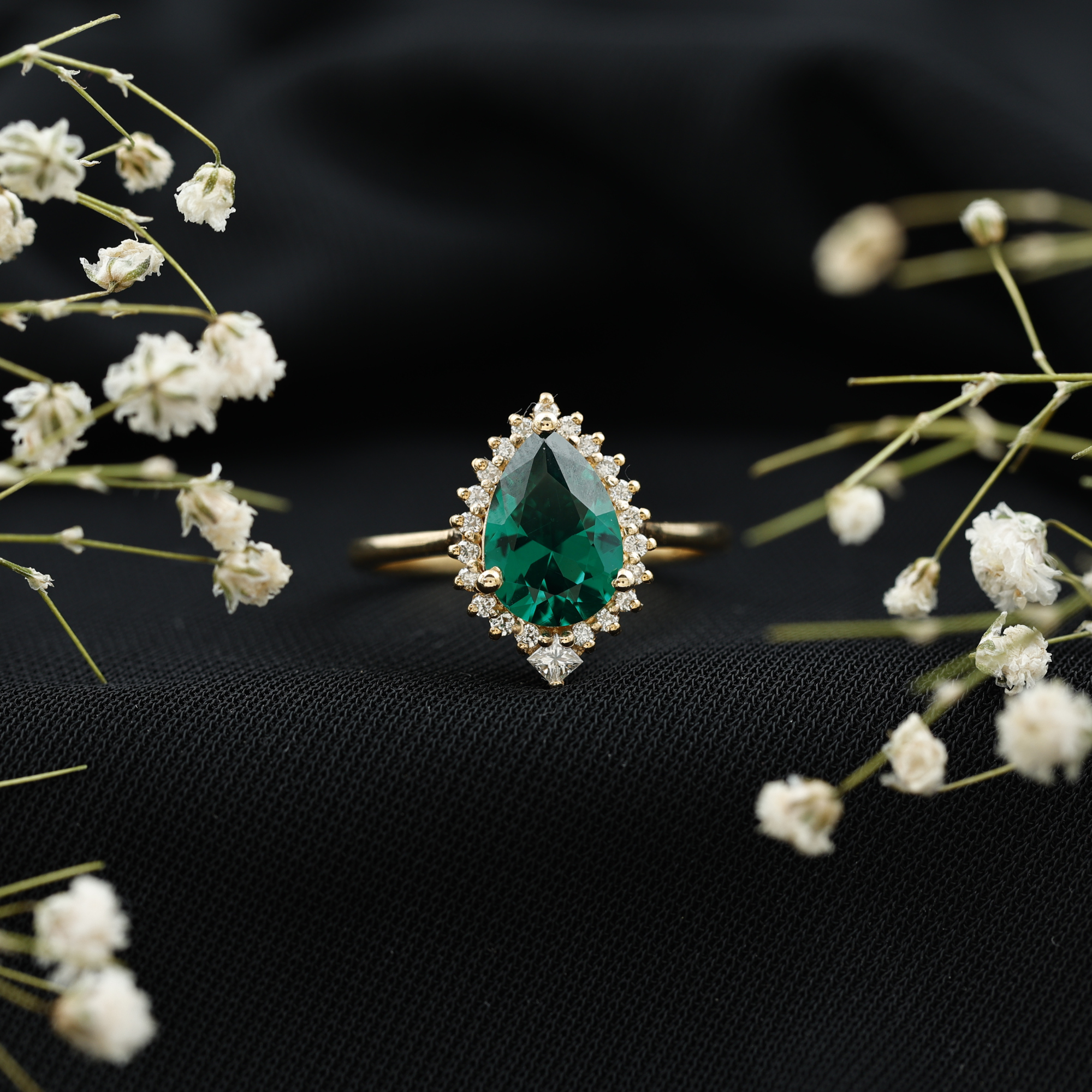 thumbnail video image 2 of Rosec Jewels Lab Grown Emerald Cocktail Ring with Diamond Halo for Women (AAAA Quality), 18K Yellow Gold, US 11.00, 2 of 9