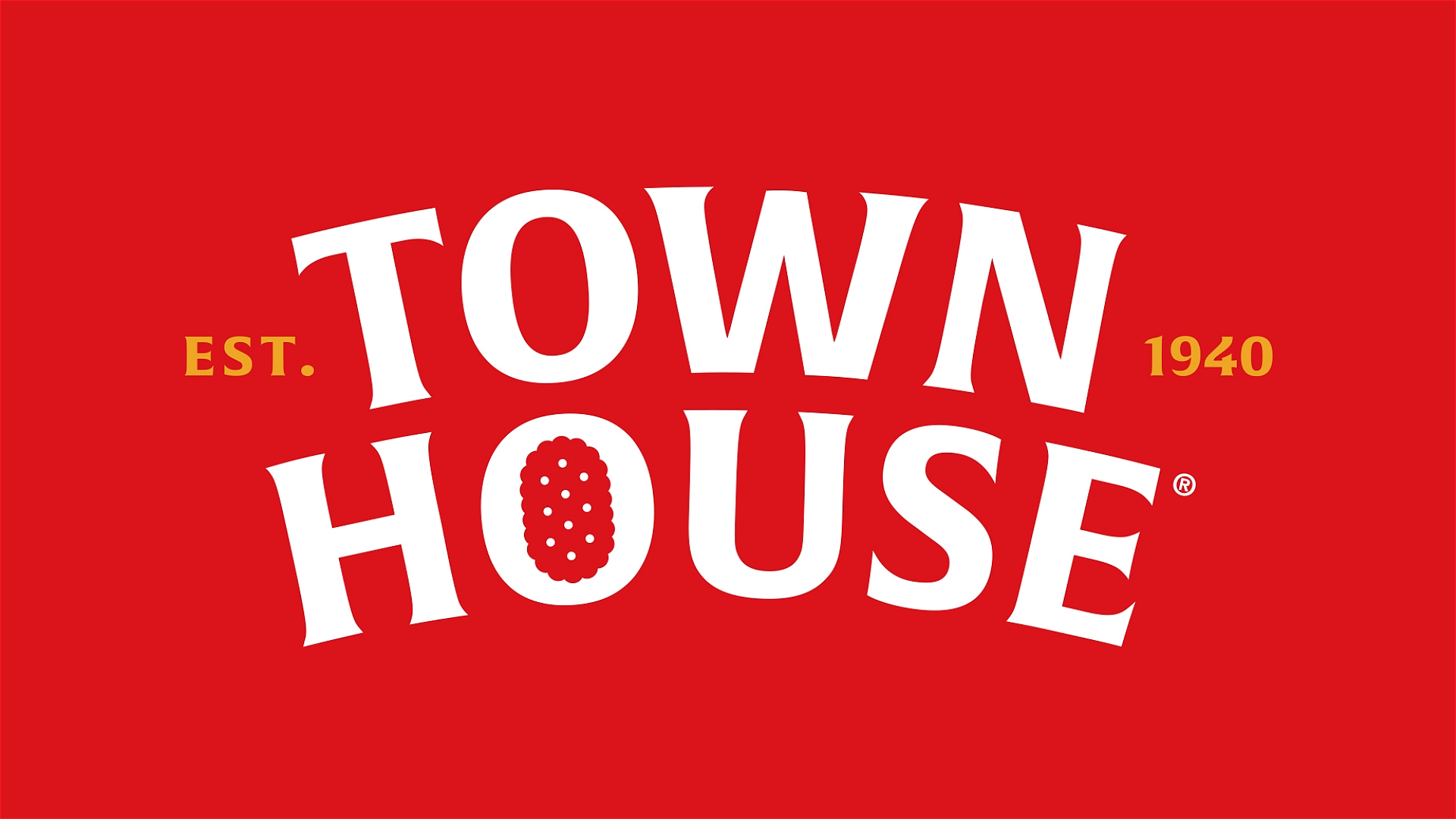 thumbnail video image 2 of Town House Original Oven Baked Crackers, Salty Snacks, 20.7 oz, 2 of 11