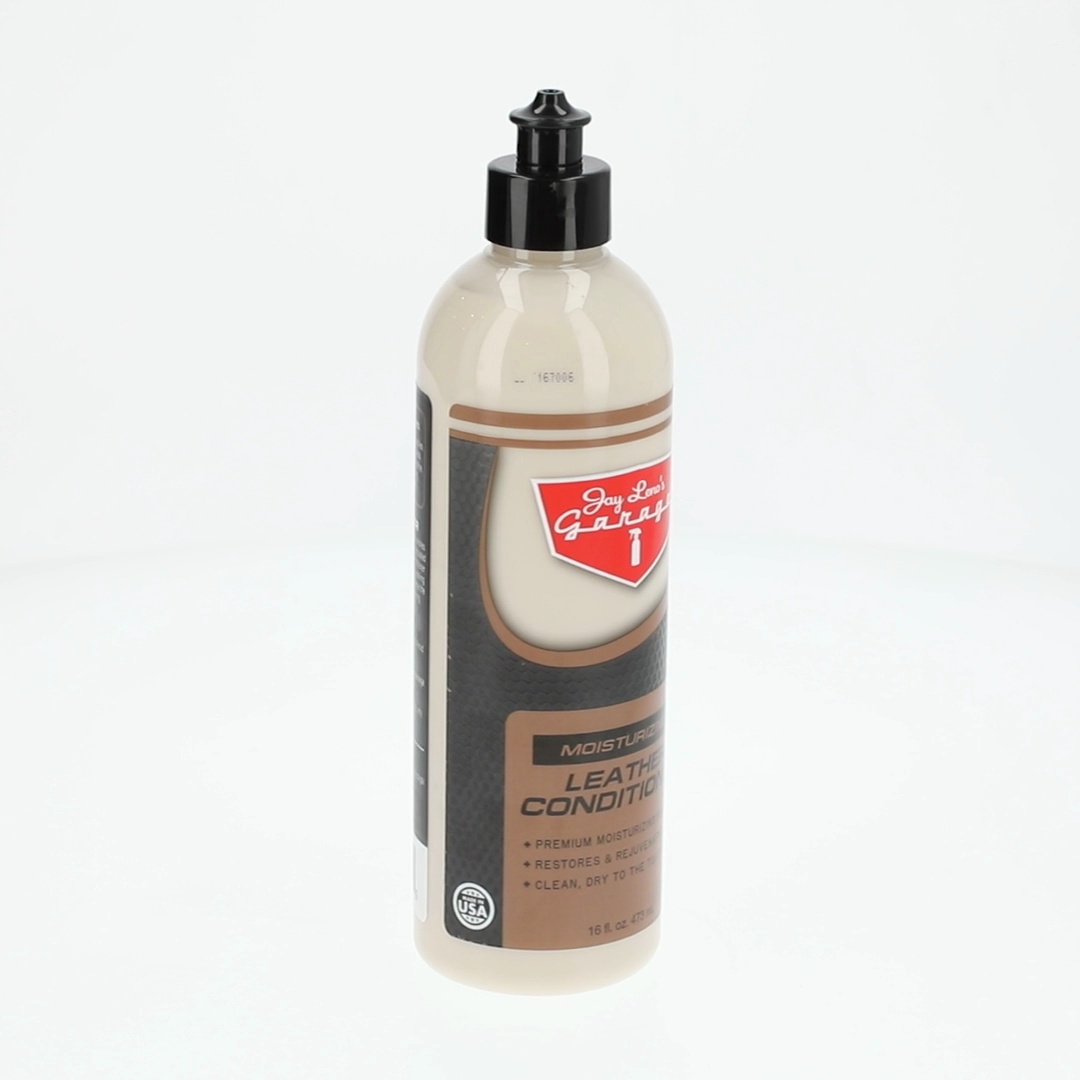 【消しゴム様】UNIVERSAL PRODUCTS.LEATHERBROUSON Leather Conditioning | Leather Conditioner Wipes from Jay Leno's