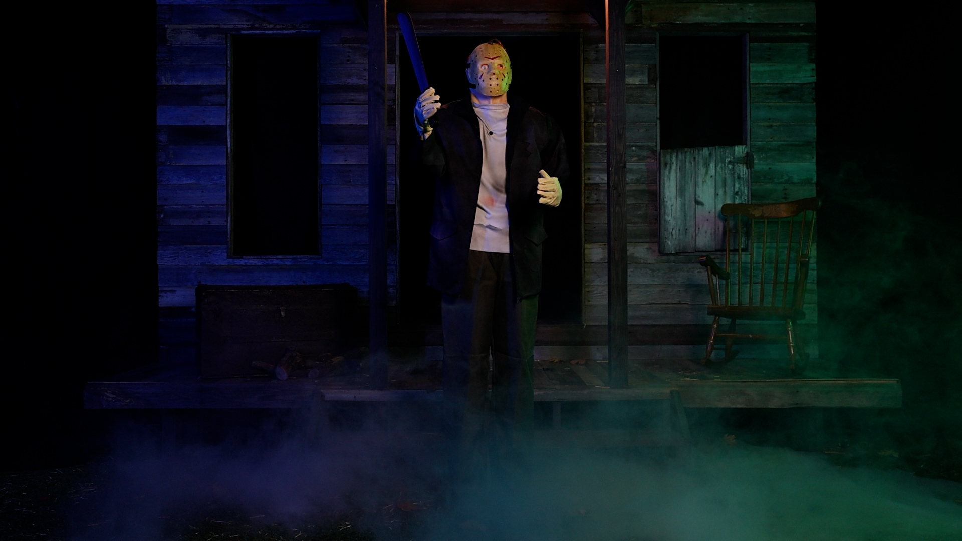 thumbnail video image 2 of Gemmy SS222218G 6 ft. Lifesize Animated Jason Voorhe, 2 of 8