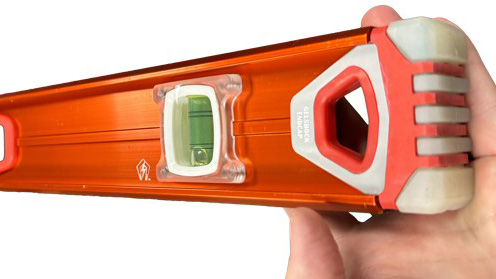 thumbnail video image 2 of Swanson SAVAGE SVI78M 78-Inch Contractor Series Magnetic I-Beam Level with Gelshock End Caps, 2 of 6