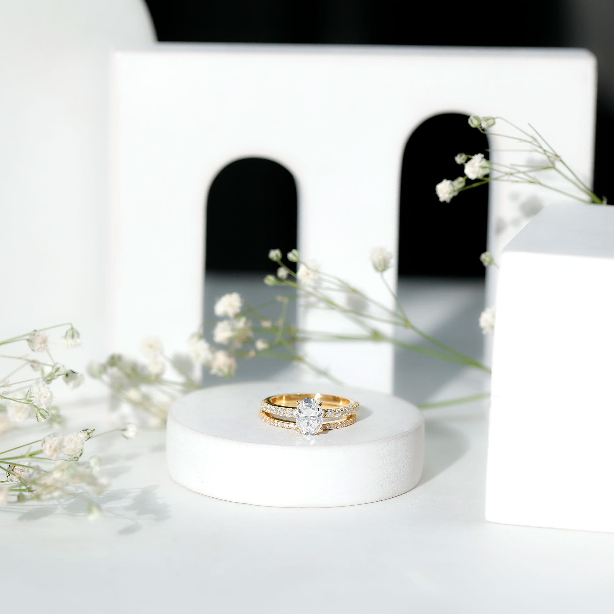 thumbnail video image 2 of Rosec Jewels Lab Created Diamond Bridal Ring Set - 2 Carat Engagement Ring Oval - EF-VS Quality, 14K Yellow Gold, US 12.00, 2 of 9