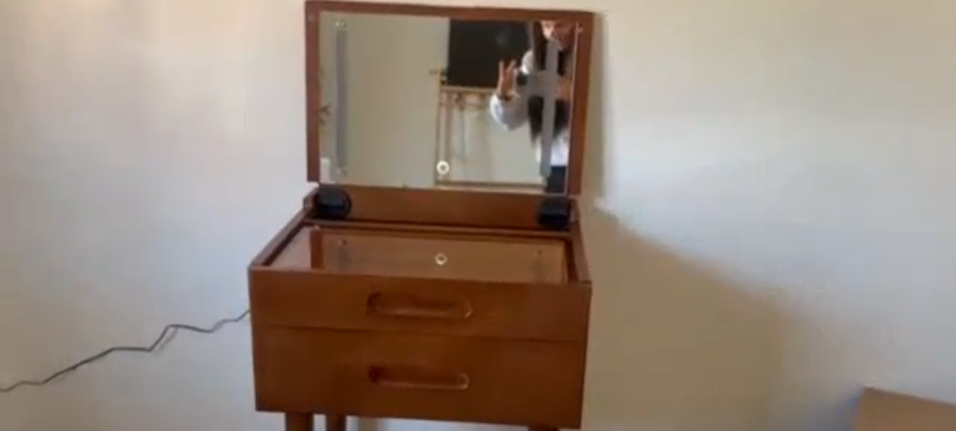 thumbnail video image 2 of Muwuele Wood Small Vanity Desk with Flip Top Mirror,  Brightness Adjustable Lights, Makeup Vanity with Drawers, Dressing Table for Bedroom, Walnut, 2 of 13