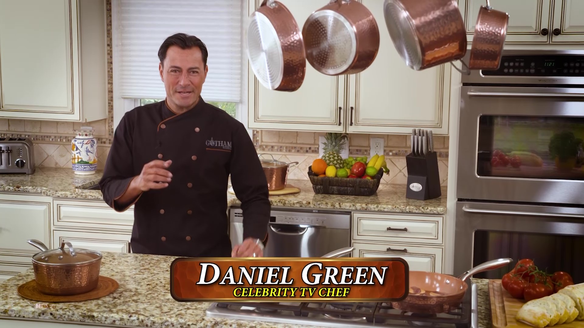 thumbnail video image 2 of Gotham Steel Hammered Nonstick Frying Pan 9.5" inch Skillet Cooking Pan Oven Safe Induction Copper, 2 of 4