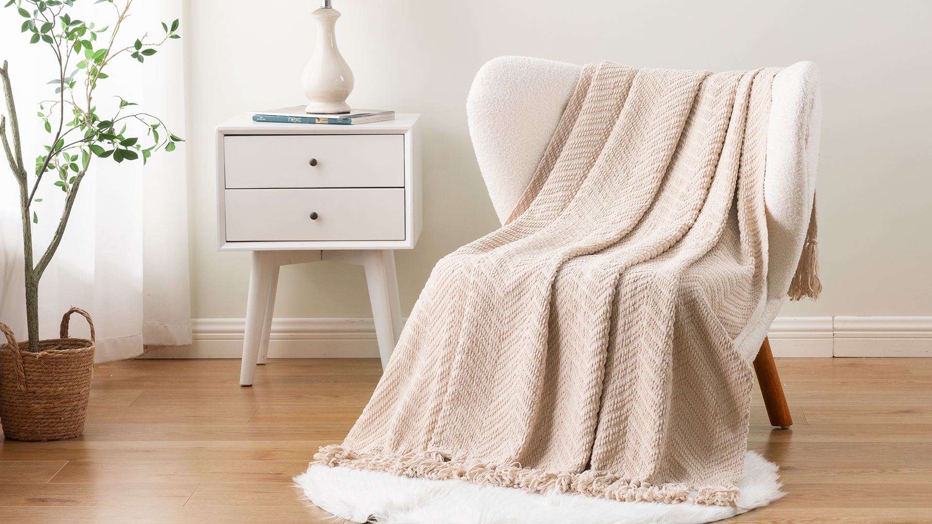 thumbnail video image 2 of Dark Grey Throw Blanket, Knit Throw Blanket for Couch,Bed,Cozy Warm Grey Blanket,50"x60", 2 of 9