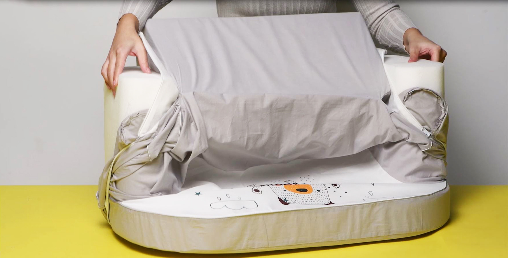 thumbnail video image 2 of Delsit Toddler Couch and Kids Flip Open Foam Double Sofa, Gray with Clouds, 2 of 6