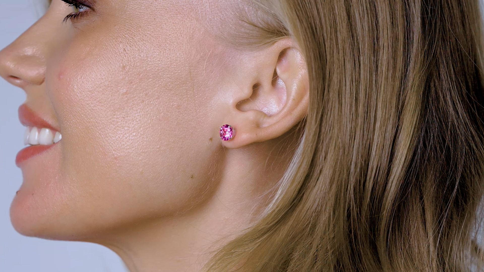 thumbnail video image 2 of Gem Stone King 925 Sterling Silver Black Onyx Stud Earrings for Women Men (2.56 Cttw, Gemstone Birthstone Round 7MM), 2 of 6