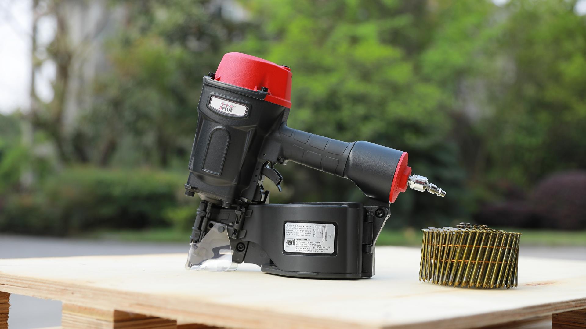 thumbnail video image 2 of 3PLUS HCN70SP Pneumatic Coil Pallet Nailer| Wire Collated Nails, 15 Degree Tilt Angle , 1-3/4'' to 2-3/4'' in Length, 2 of 8