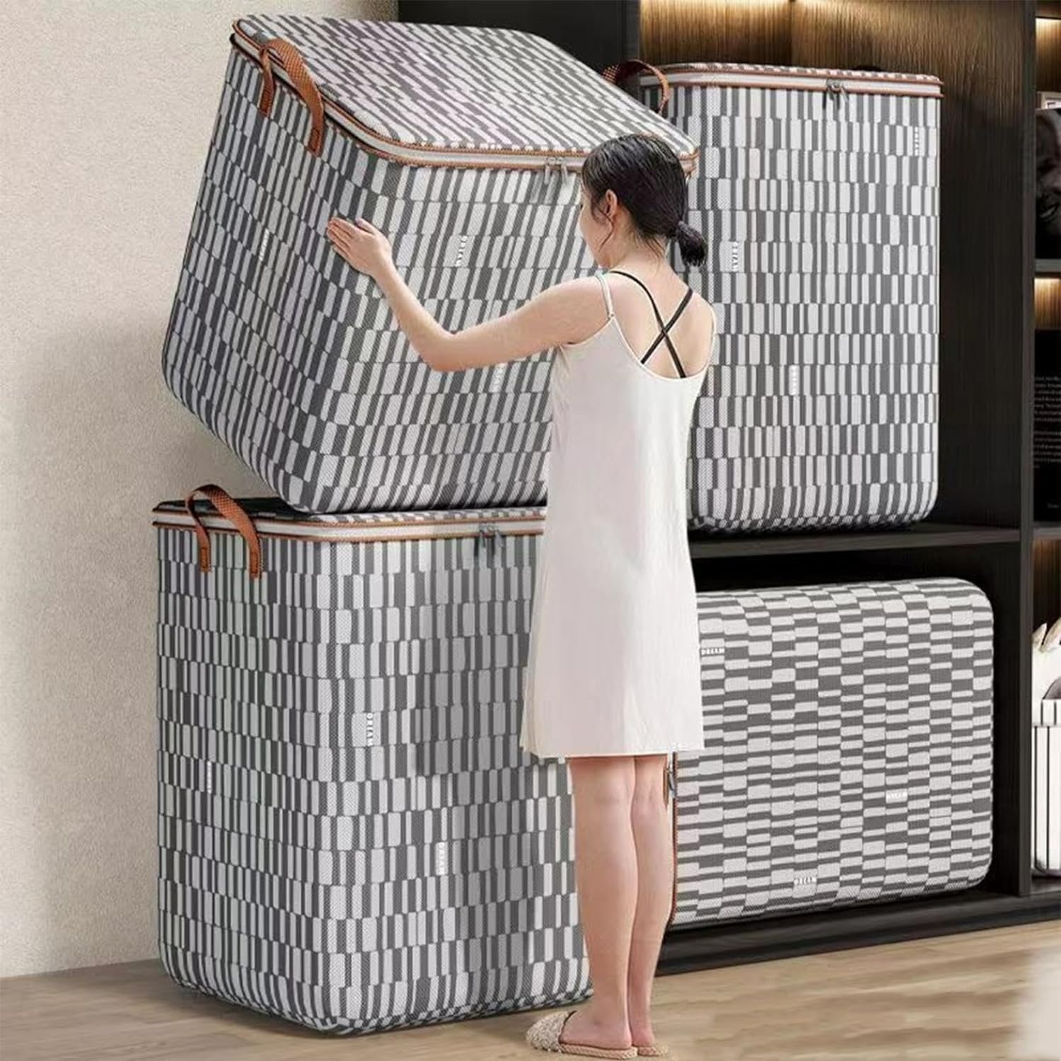thumbnail video image 2 of CSEONE Clearance Storage Bins with Lids Non-woven Zipper Storage Bag Foldable Moving Quilt Storage Basket Travel Large-capacity Clothing Storage Bag Organizers for Pillows Blankets Storage, 2 of 8