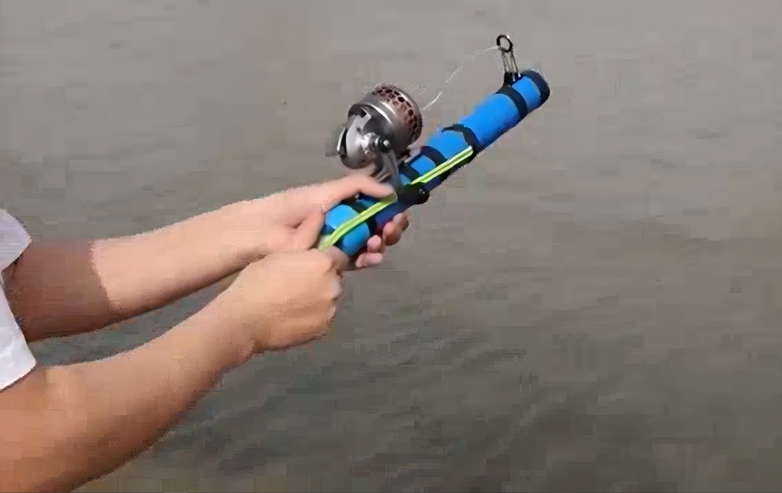 thumbnail video image 2 of Telescopic Fishing Catapult Rod - Compact Fly Fishing & Lure Launcher Tool for Saltwater and Freshwater, Portable Gear for Outdoor Anglers, 2 of 8