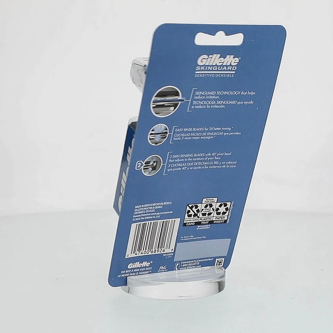 Gillette Skin Guard Sensitive Disposable Razors for Men, Blue, 4