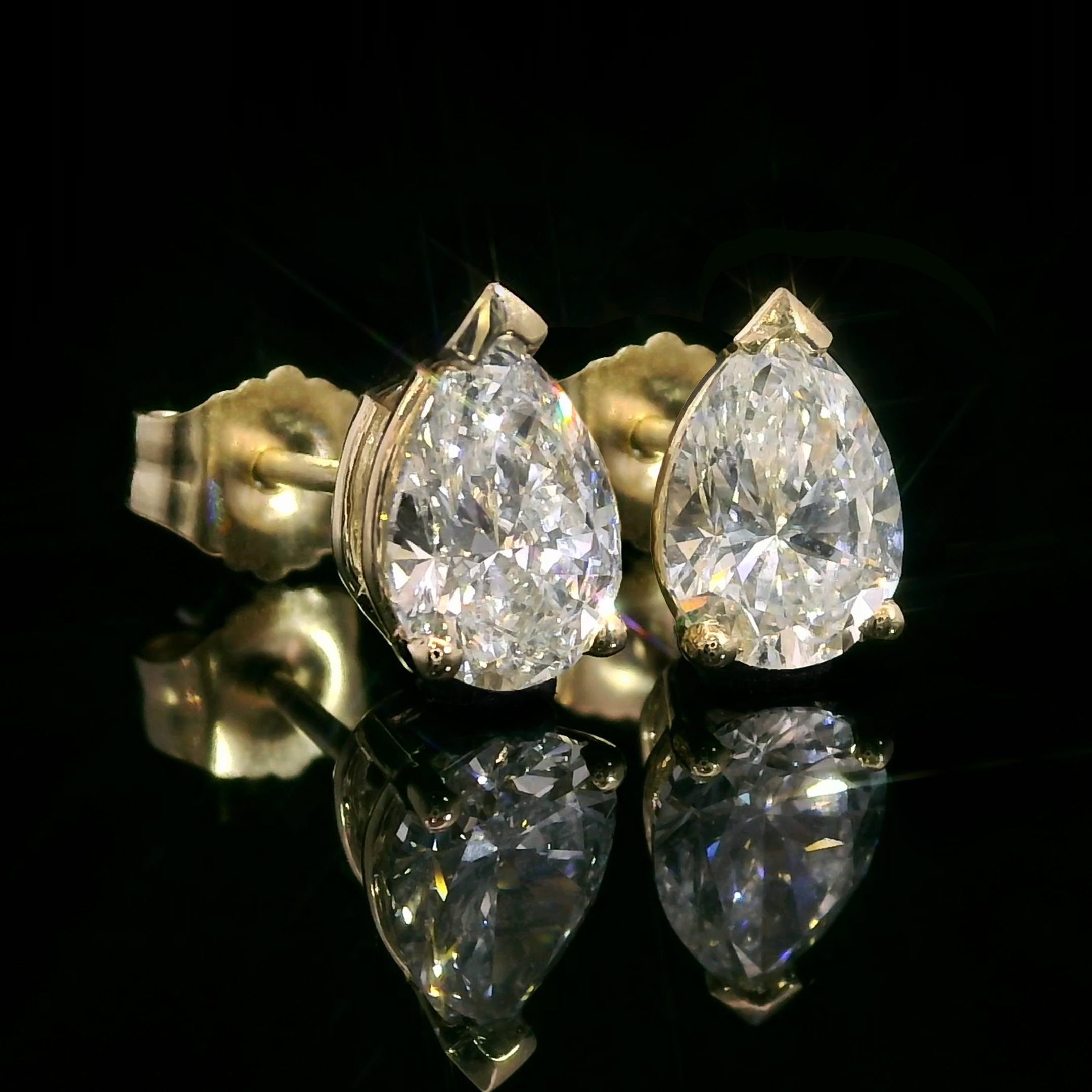 thumbnail video image 2 of Gem Stone King 10K Yellow Gold Blue Tanzanite Stud Earrings for Women | 1.32 Cttw | Gemstone December Birthstone | Pear Shape 7X5MM, 2 of 7