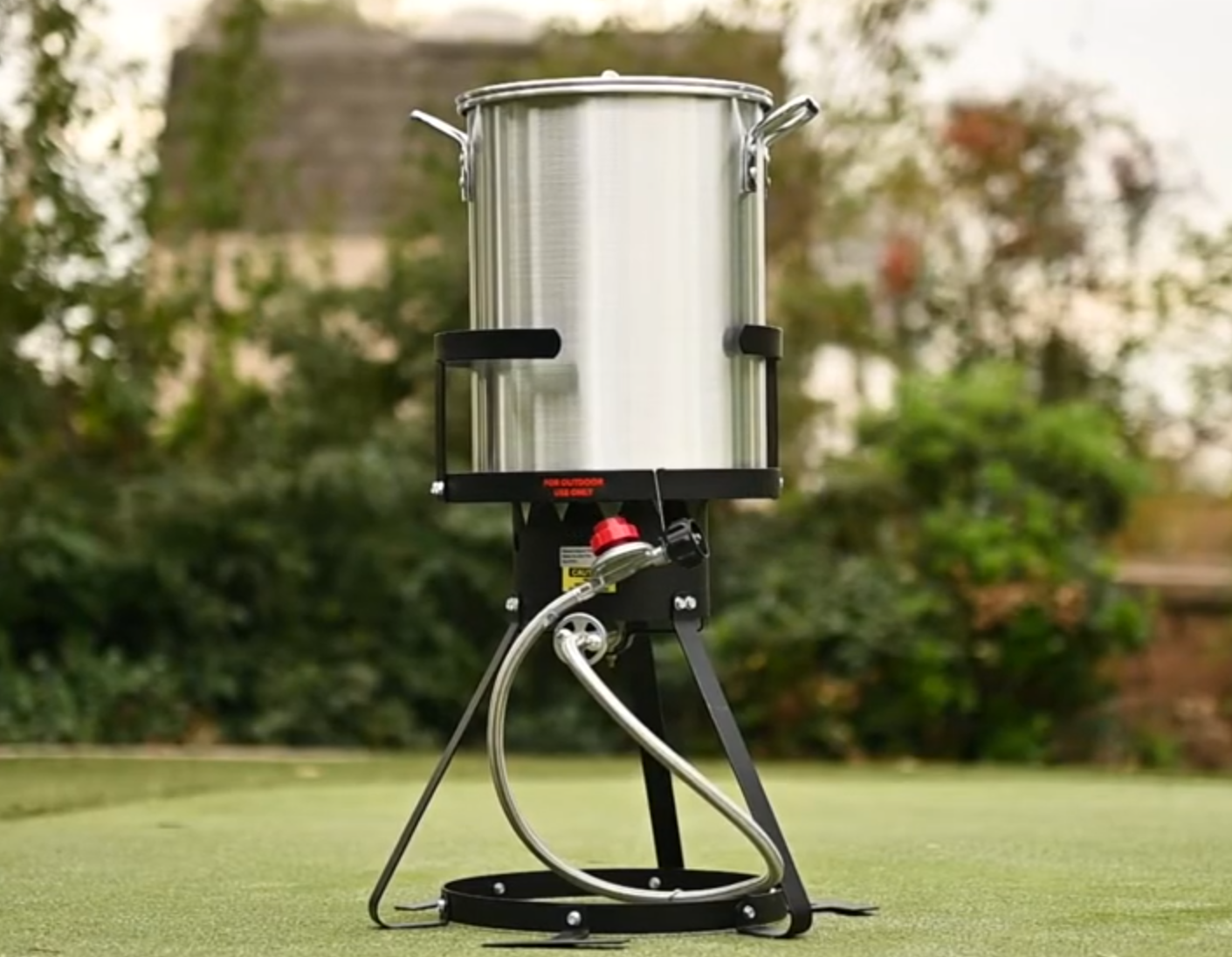 thumbnail video image 2 of Barton 30 Qt Aluminum Turkey Deep Fryer Kit with Thermometer, Propane Stove & Stand for 20 lb Turkey, Seafood & Crawfish Boiling, 2 of 9
