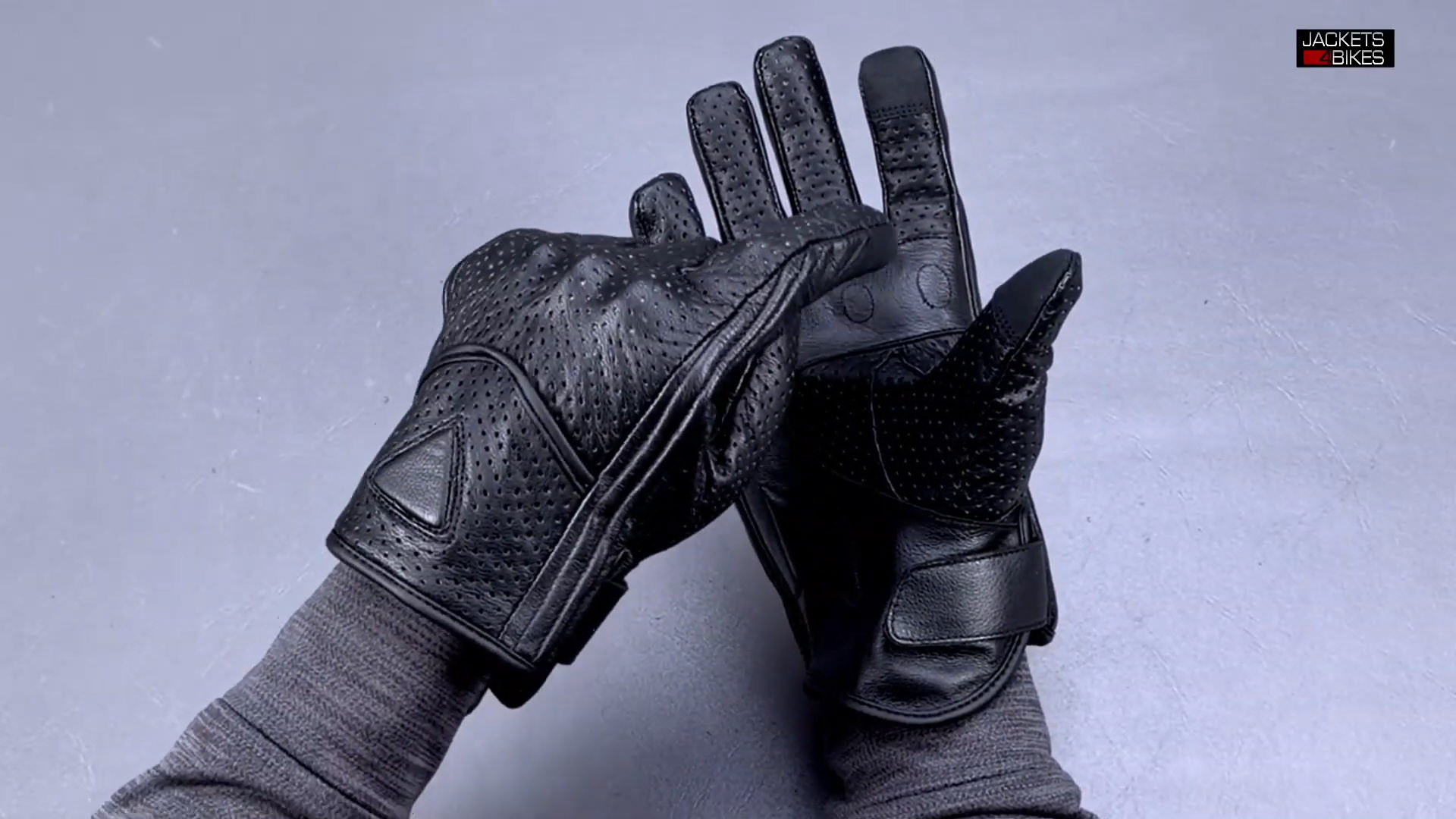 thumbnail video image 2 of Men's Motorcycle Gloves Premium Leather Perforated Protective Armor Knuckle for Cruiser Street Powersports Moto Racing Riding Driving ATV Dirt Bike Gel Padded Biker Glove Black L, 2 of 8