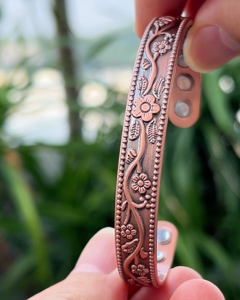 thumbnail video image 2 of Wollet Magnetic Copper Bangles Bracelets & Ring for Women, Floral Design, Pure Copper Jewelry Set, Christmas Gift, 2 of 8
