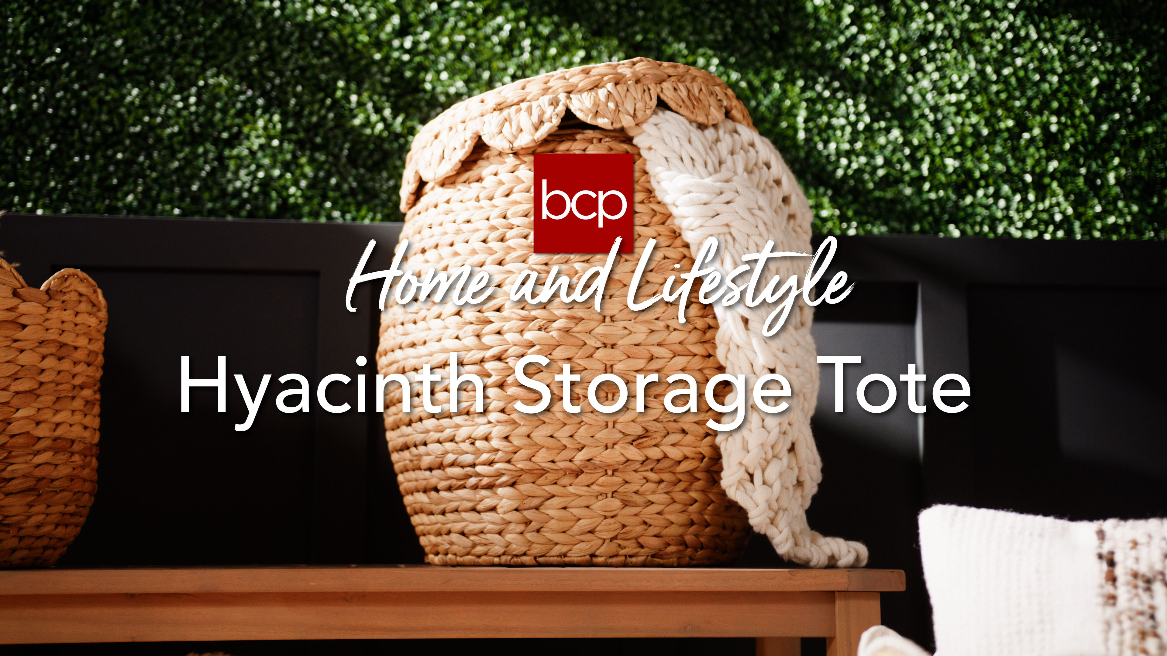 thumbnail video image 2 of Best Choice Products Scalloped Water Hyacinth Storage Tote Basketwith Lid - Natural, 2 of 11