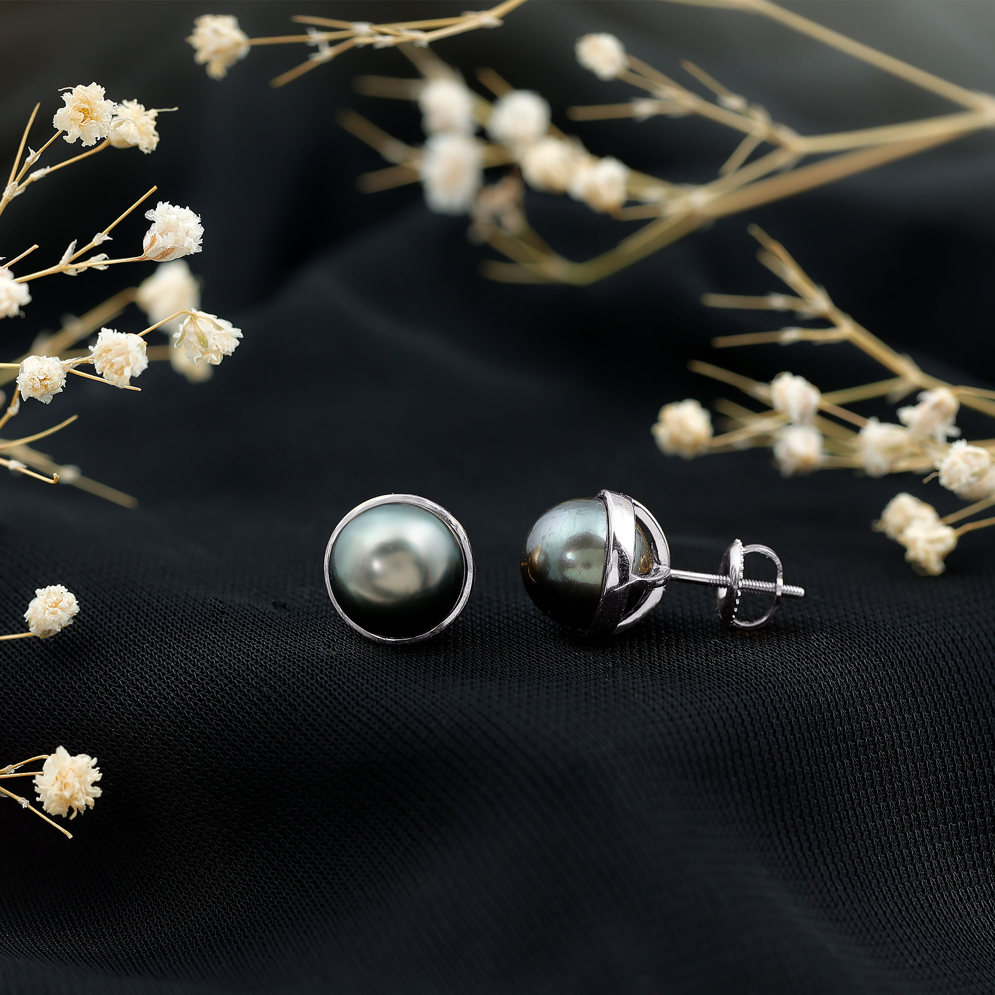 thumbnail video image 2 of Rosec Jewels Black Tahitian Pearl Solitaire Stud Earrings (10 mm, AAA Quality, June Birthstone), 18K Yellow Gold, 2 of 8