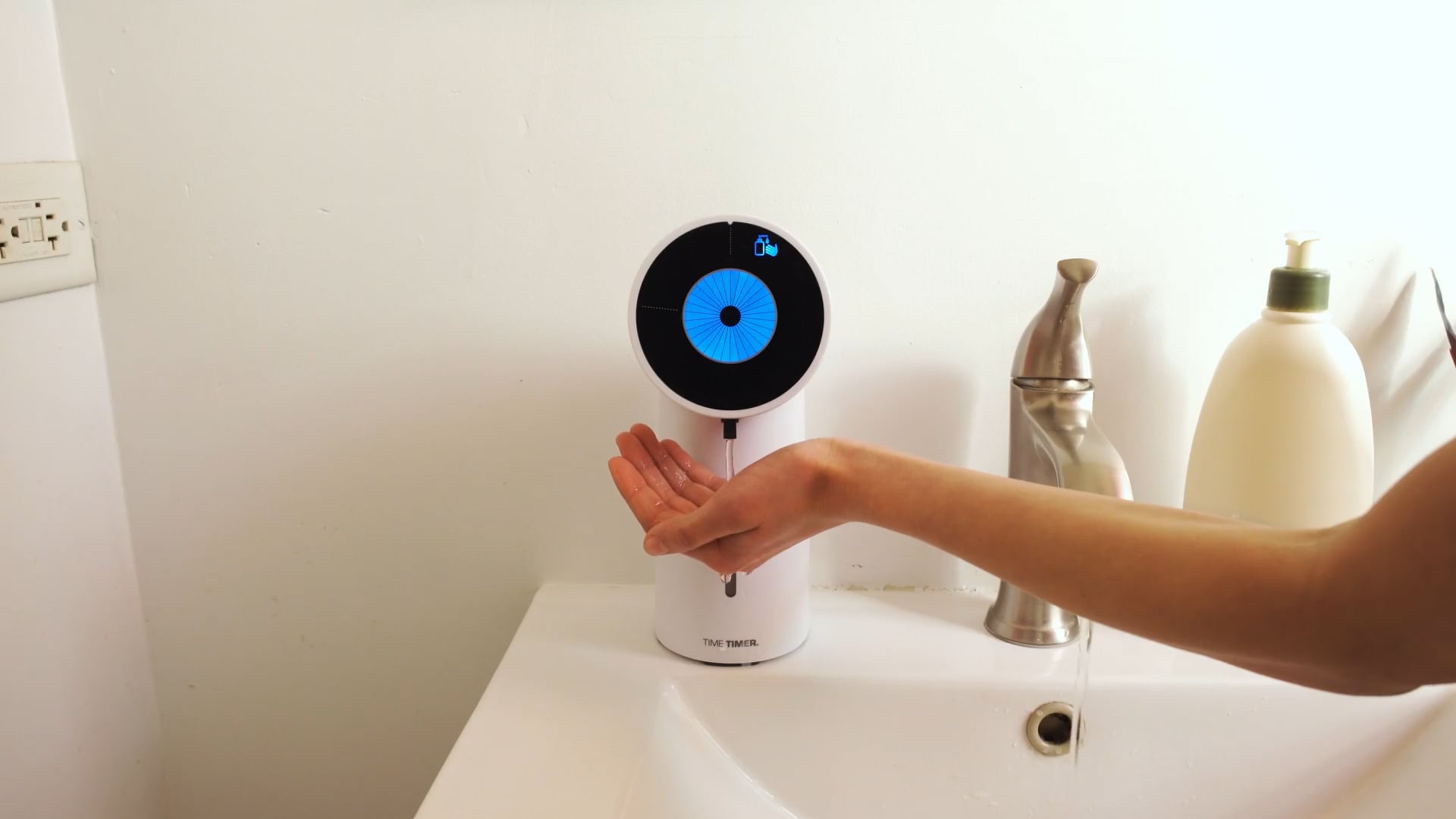 thumbnail video image 2 of Time Timer WASH 30-Second Digital Timer with Soap Dispenser White/Black/Blue (TTM13HW) TTM41W, 2 of 2
