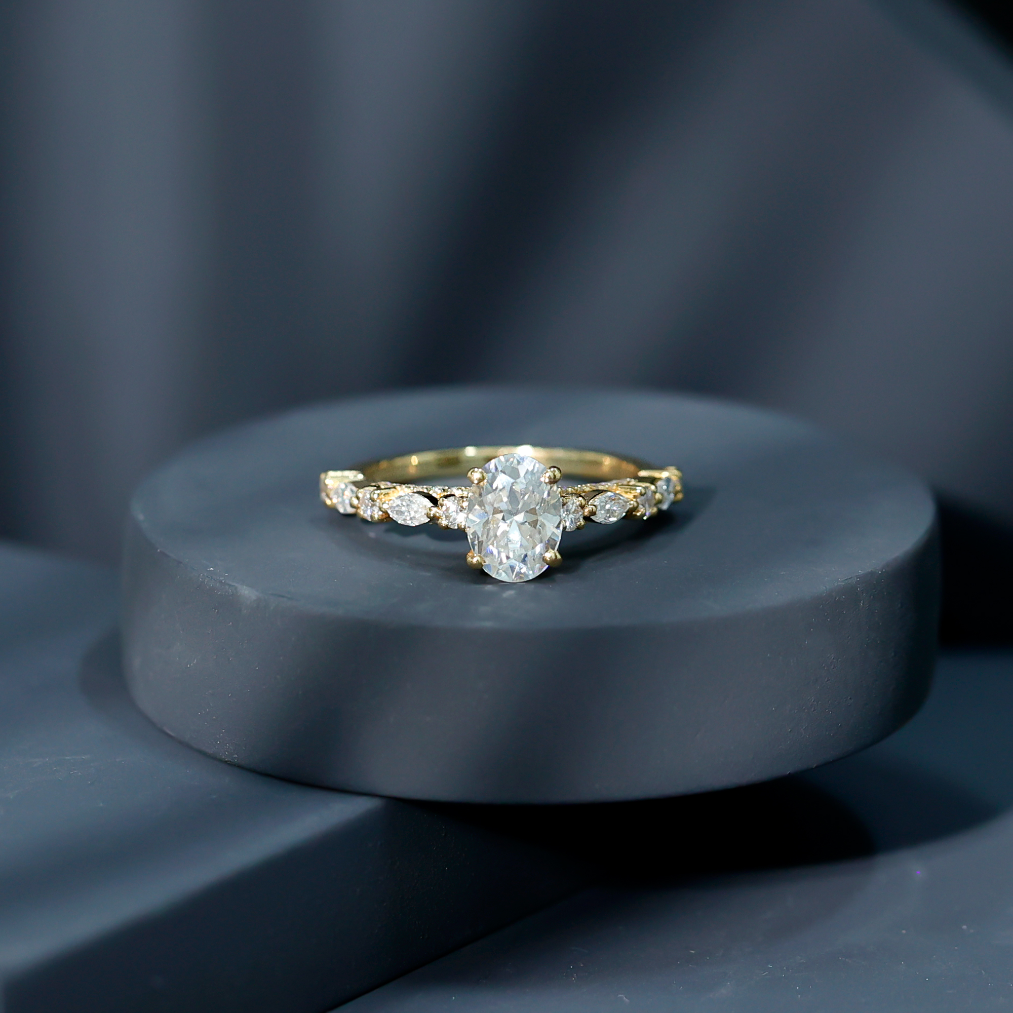 thumbnail video image 2 of Rosec Jewels Sterling Silver Moissanite 1 Carat Engagement Ring Oval (D-VS1 Grade) - Ready to Gift for Women, US 6.00, 2 of 8