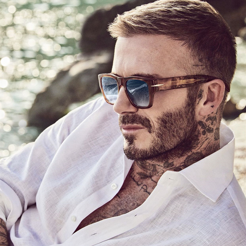 thumbnail video image 2 of US Exclusive ZS-DB1050 Retro Square Sunglasses – Vintage Masculinity with Urban Edge, 2 of 8