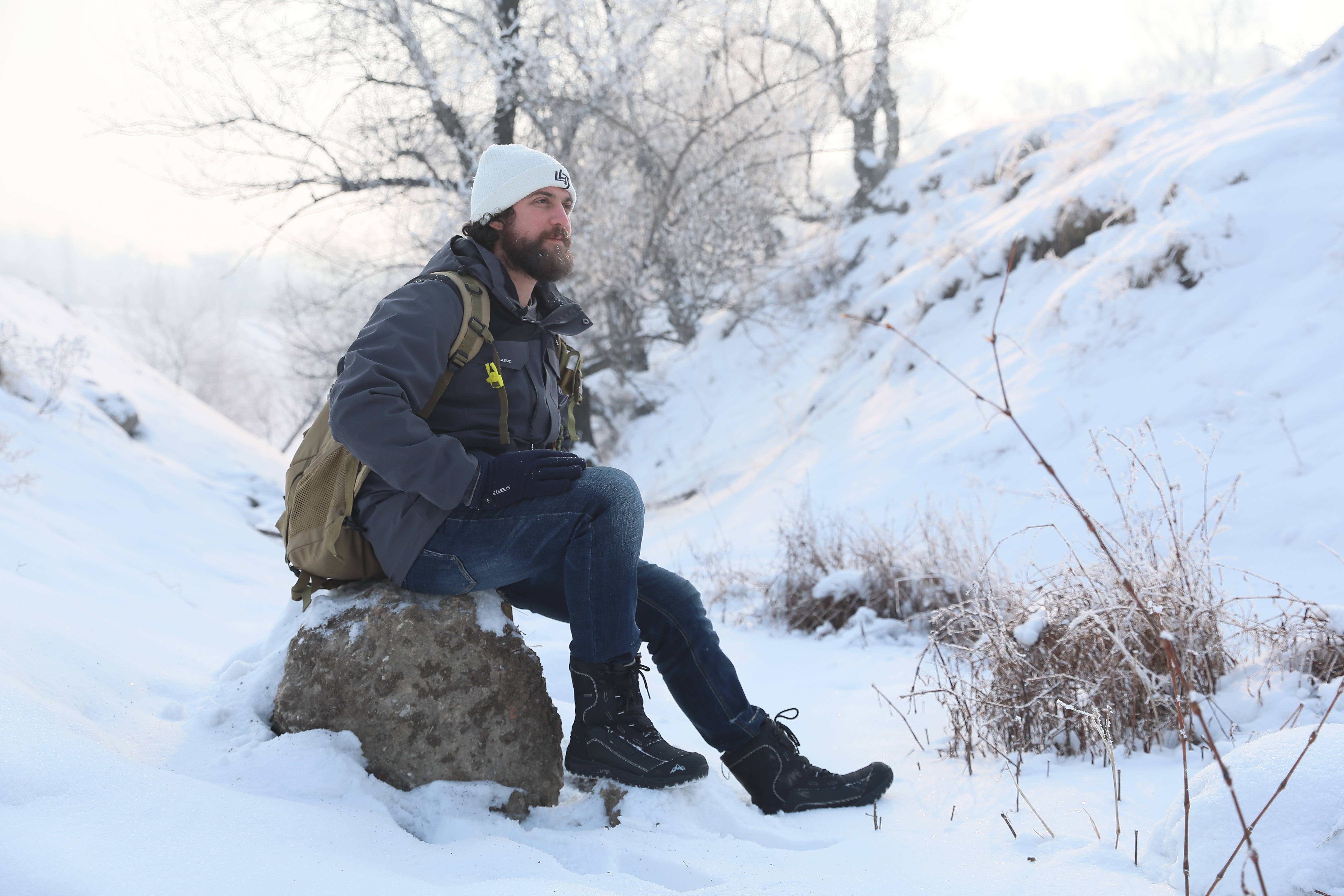thumbnail video image 2 of ROCKMARK Men's Winter Snow Boots, Warm Mid Calf Waterproof Durable Boot,Non-Slip Thermal-Insulated Climbing Black Shoes for Hiking & Ice Fishing & Snow Trekking & Outdoor Work, 2 of 10