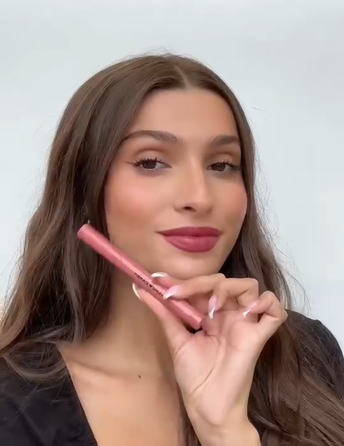 thumbnail video image 2 of Hard Candy Lip Shine Lipstick Taffy, Mauve Glossy Lip Color, Hydrating Lip Liner, Built-in Sharpener, 2 of 11