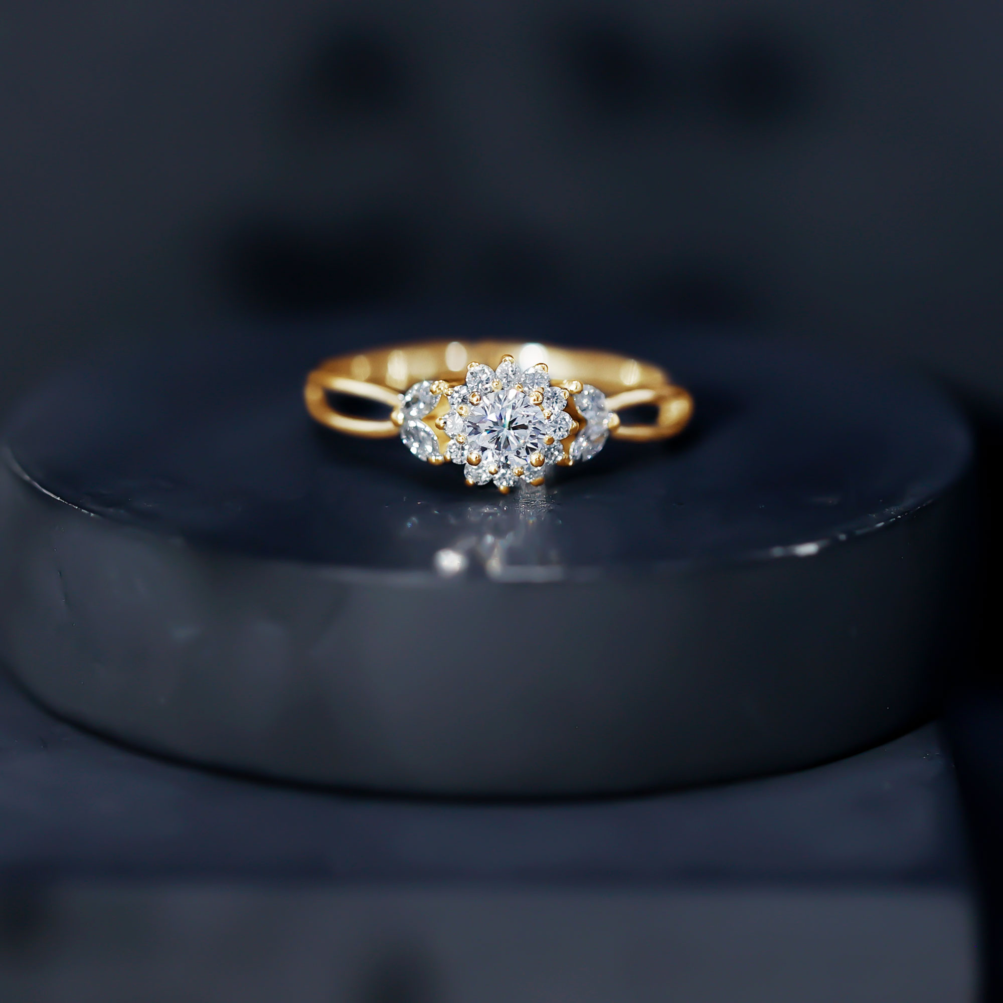 thumbnail video image 2 of Rosec Jewels Lab Created Diamond Flower Ring Engagement - Ef-Vs Quality Certified Diamond Cluster Ring - with Jewelry Box, 14K Yellow Gold, US 13.00, 2 of 8